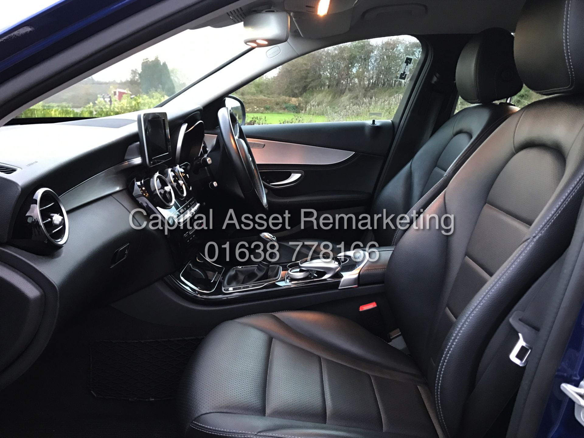 MERCEDES C220D "SPORT LINE" ESTATE (2015 MODEL) SAT NAV - LEATHER - 1 OWNER FSH - GREAT SPEC *LOOK* - Image 10 of 22