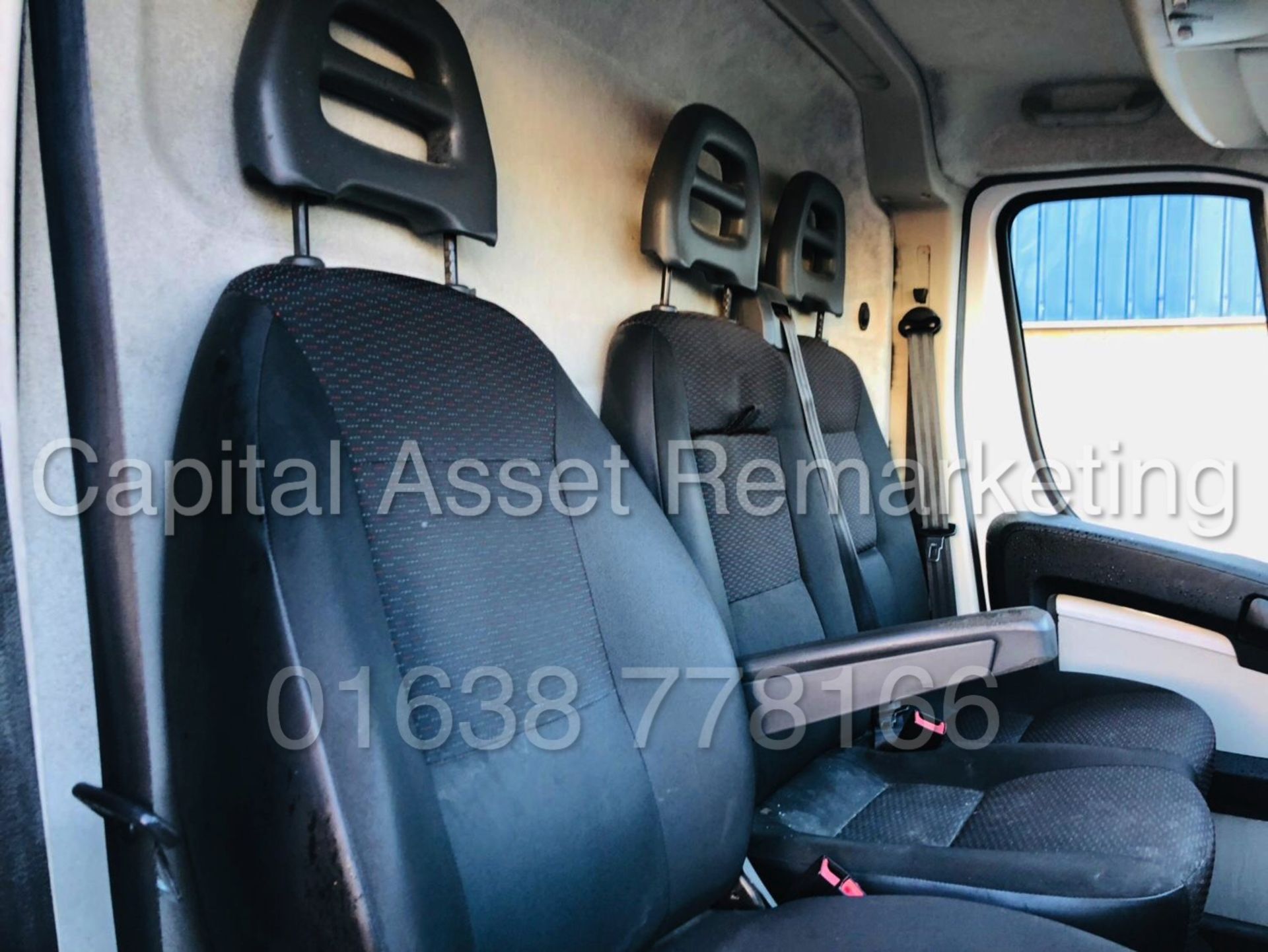 (On Sale) CITROEN RELAY 35 *LWB HI-ROOF* (2016) '2.2 HDI - 130 BHP - 6 SPEED' **ENTERPRISE EDITION** - Image 28 of 38