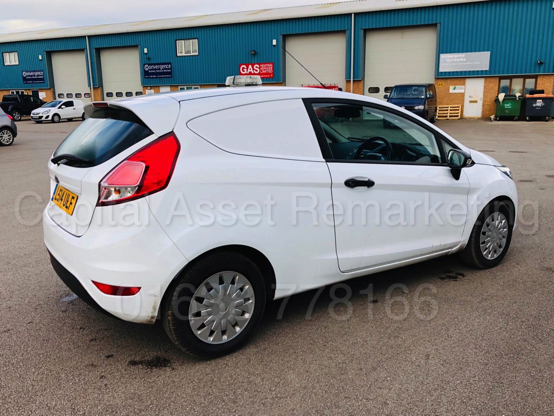 (On Sale) FORD FIESTA *TECH EDITION* LCV - PANEL VAN (2014) '1.6 TDCI - 5 SPEED' (STOP / START) - Image 12 of 28