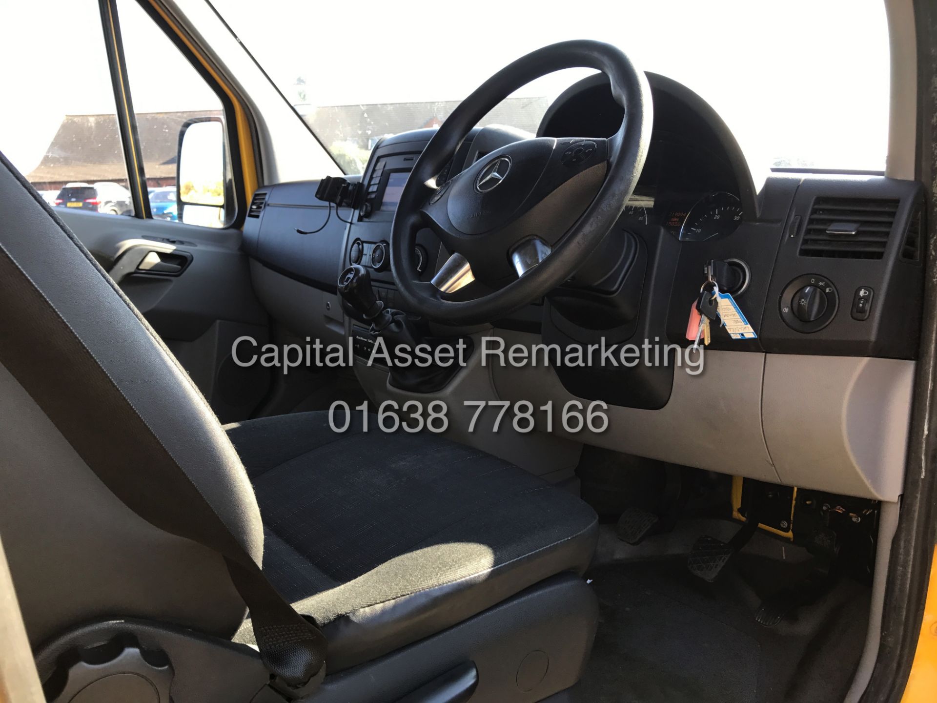 (ON SALE) MERCEDES SPRINTER 313CDI "130BHP - 6 SPEED" 1 OWNER (2014 MODEL - NEW SHAPE) AIR CON - Image 11 of 14