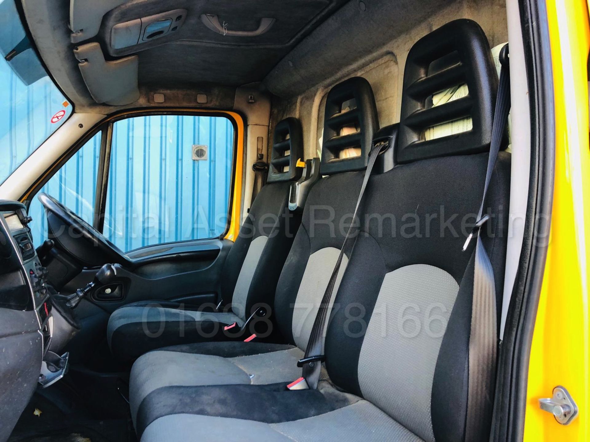 (On Sale) IVECO DAILY 35S11 *MWB HI ROOF - PANEL VAN* (2012 MODEL) '2.3 DIESEL - 106 BHP - 5 SPEED' - Image 19 of 24