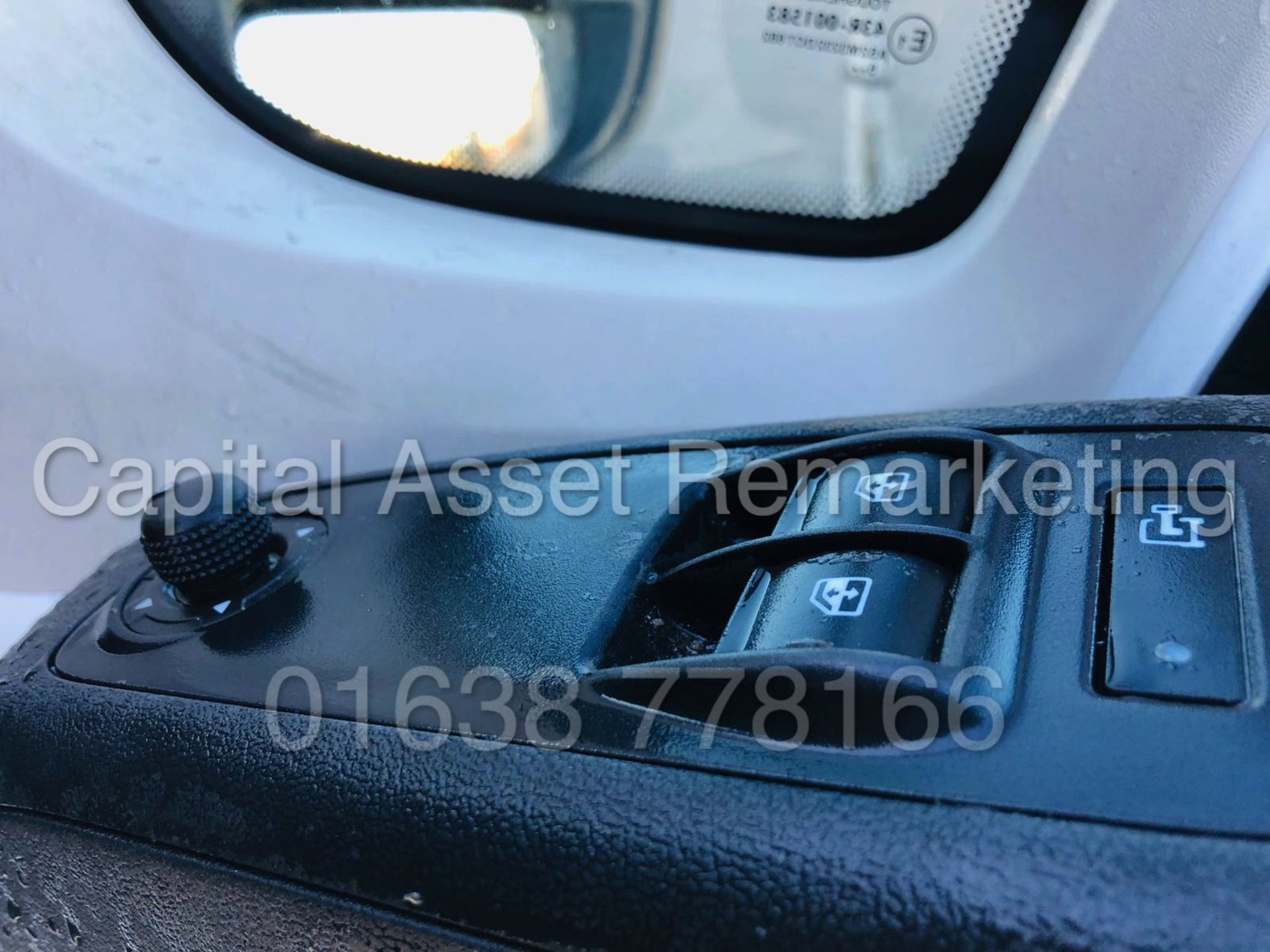 (On Sale) CITROEN RELAY 35 *LWB HI-ROOF* (2016) '2.2 HDI - 130 BHP - 6 SPEED' **ENTERPRISE EDITION** - Image 36 of 38