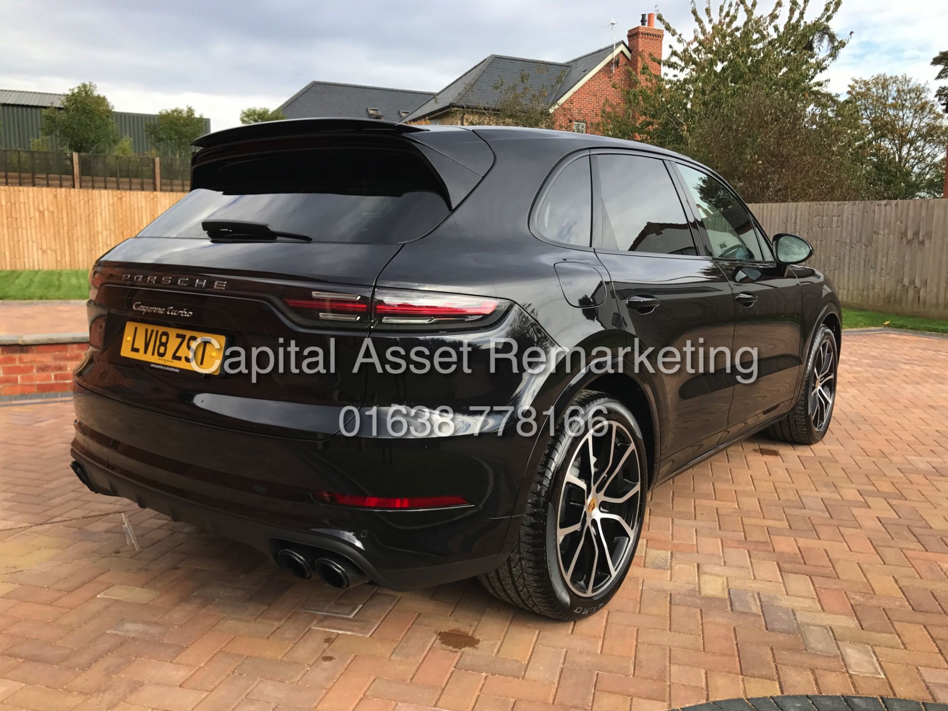 PORSCHE CAYENNE 4.0 "TURBO" (2018-ALL NEW MODEL) MONSTER SPEC-RED LEATHER-PAN ROOF 550BHP *MUST SEE* - Image 10 of 49