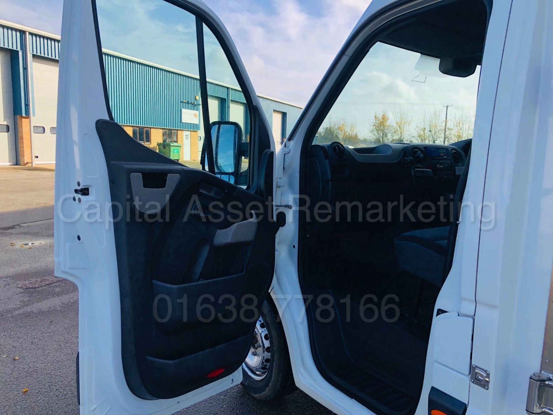 (On Sale) NISSAN NV400 *LWB -REFRIGERATED / PANEL VAN* (2015 MODEL) '2.3 DCI- 6 SPEED' *THERMO KING* - Image 40 of 43