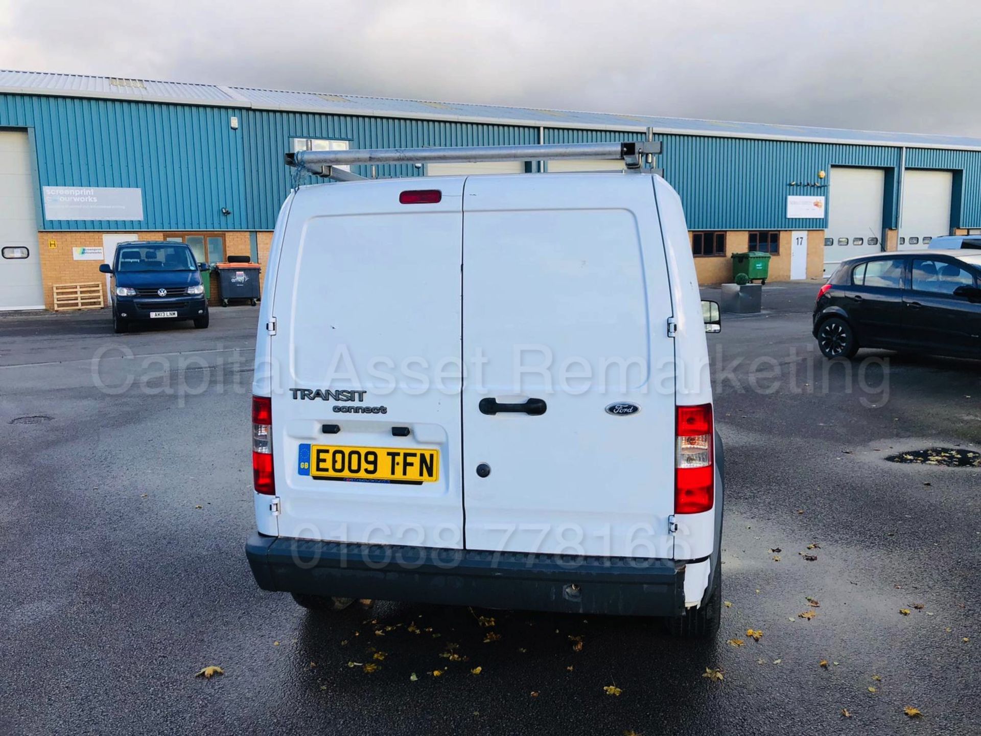 FORD TRANSIT CONNECT 75 T200 'PANEL VAN' (2009) '1.8 TDCI - 75 BHP - 5 SPEED' **LOW MILES** - Image 10 of 21