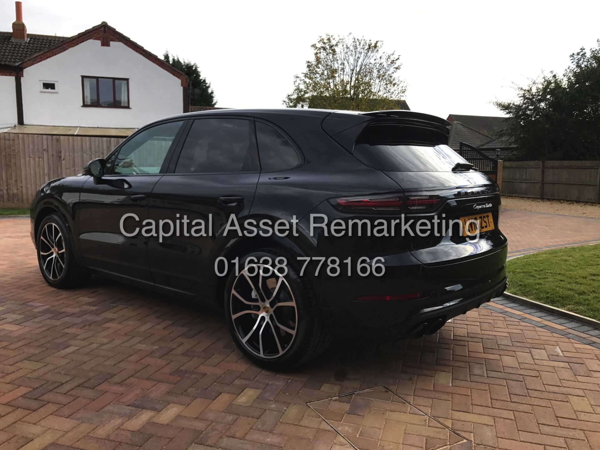 PORSCHE CAYENNE 4.0 "TURBO" (2018-ALL NEW MODEL) MONSTER SPEC-RED LEATHER-PAN ROOF 550BHP *MUST SEE* - Image 11 of 49