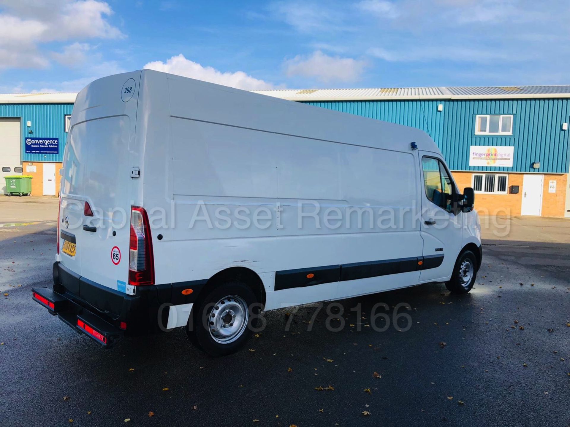 (On Sale) NISSAN NV400 *LWB -REFRIGERATED / PANEL VAN* (2015 MODEL) '2.3 DCI- 6 SPEED' *THERMO KING* - Image 14 of 43