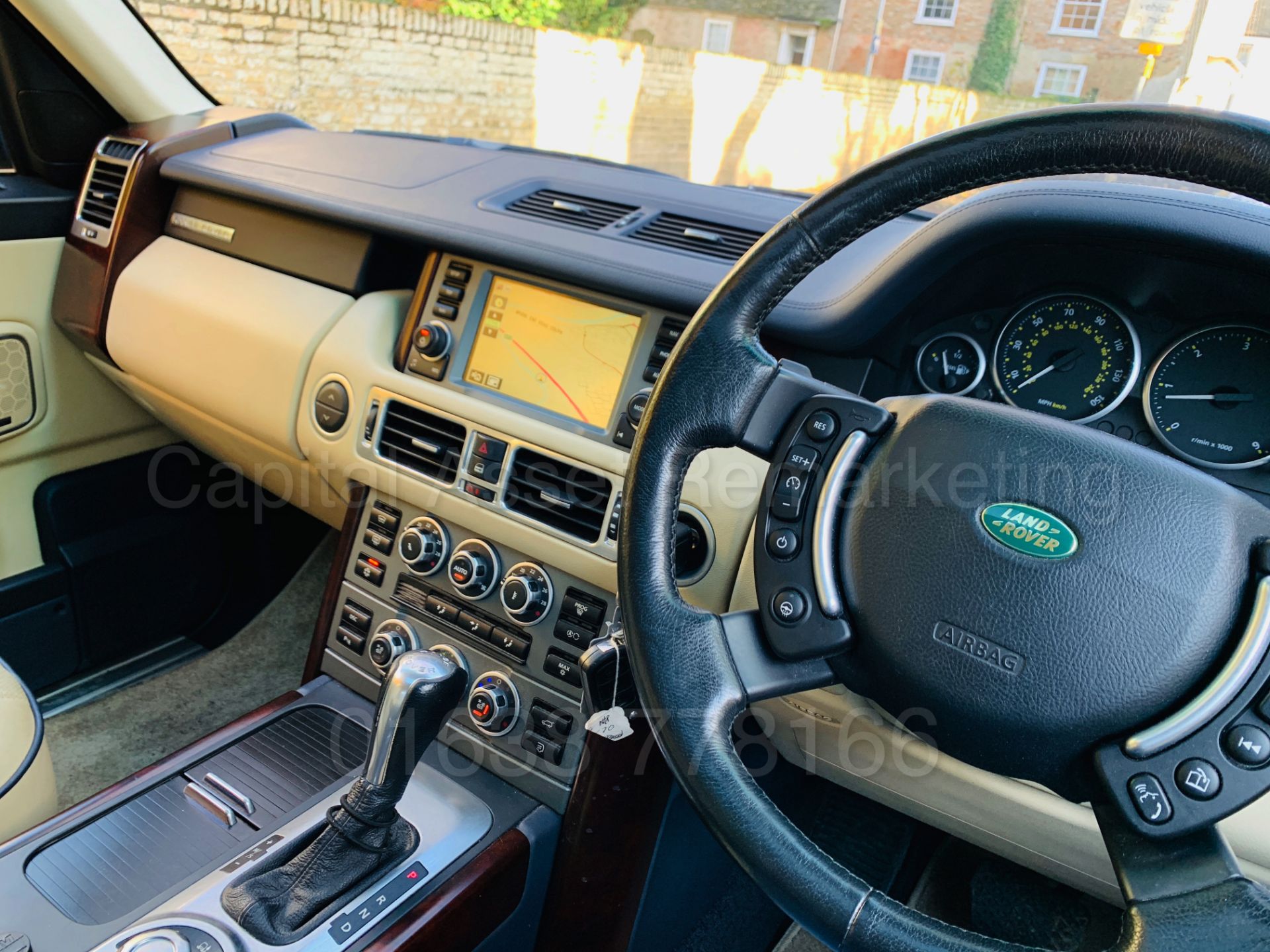 (On Sale) RANGE ROVER VOGUE *SE EDITION* (2009 MODEL) '3.6 TDV8 -272 BHP- AUTO' *HUGE SPEC* (NO VAT) - Image 44 of 56