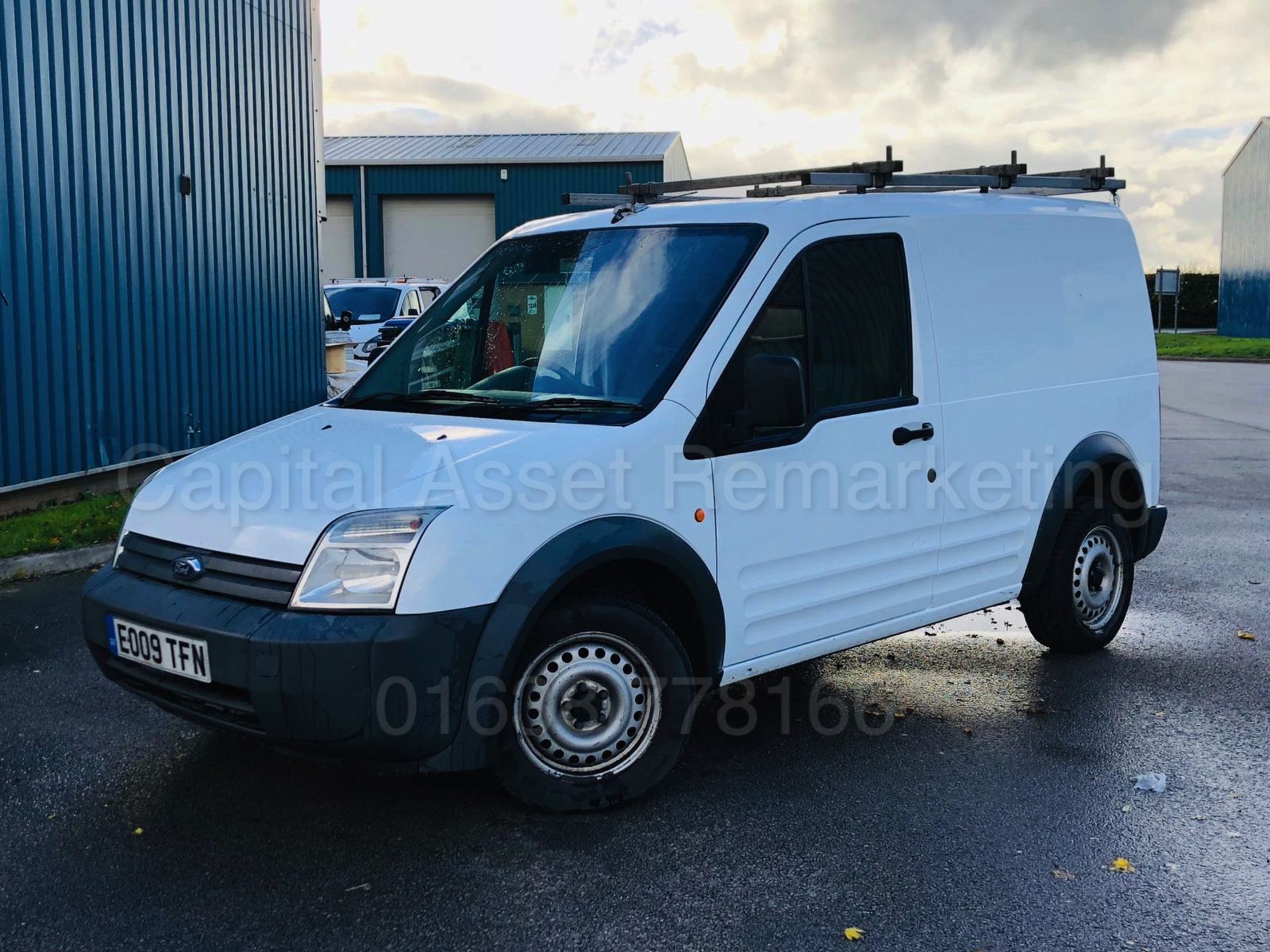 FORD TRANSIT CONNECT 75 T200 'PANEL VAN' (2009) '1.8 TDCI - 75 BHP - 5 SPEED' **LOW MILES** - Image 6 of 21