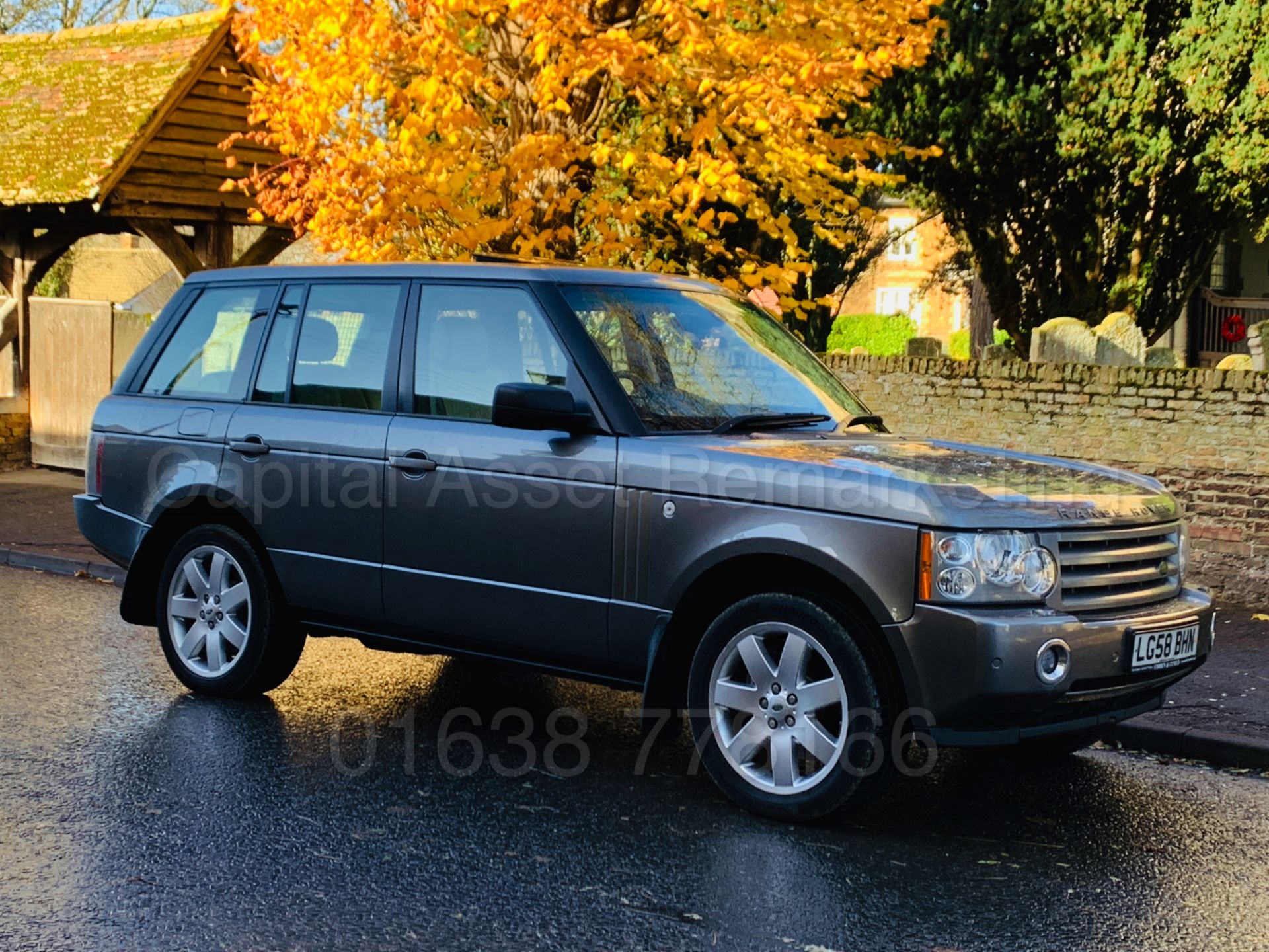 (On Sale) RANGE ROVER VOGUE *SE EDITION* (2009 MODEL) '3.6 TDV8 -272 BHP- AUTO' *HUGE SPEC* (NO VAT) - Bild 2 aus 56