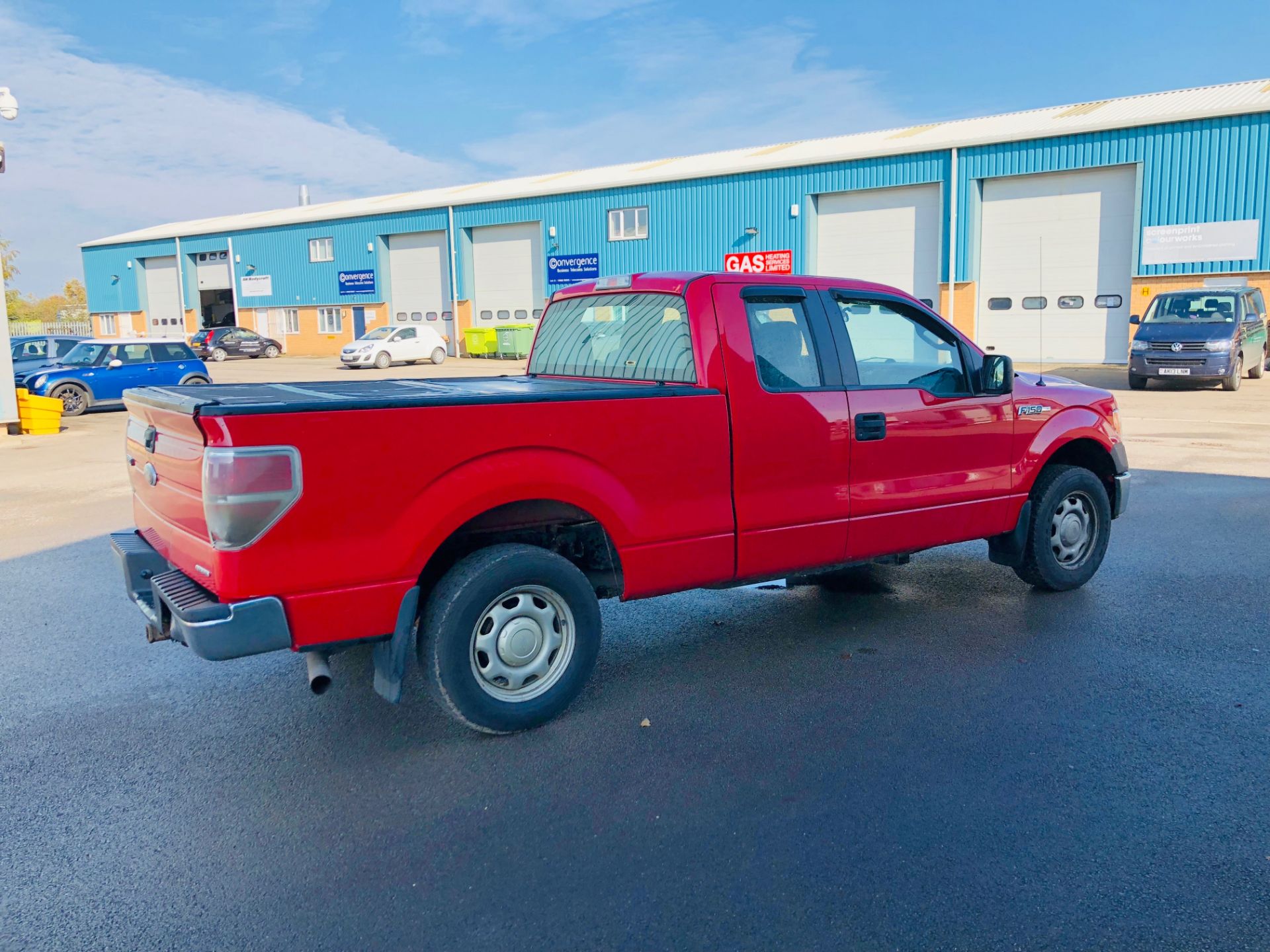 FORD F-150 *XL EDITION* KING-CAB PICK UP (2013) '5.0L V8 - AUTOMATIC' (6 SEATER) *MASSIVE SPEC* - Image 12 of 44