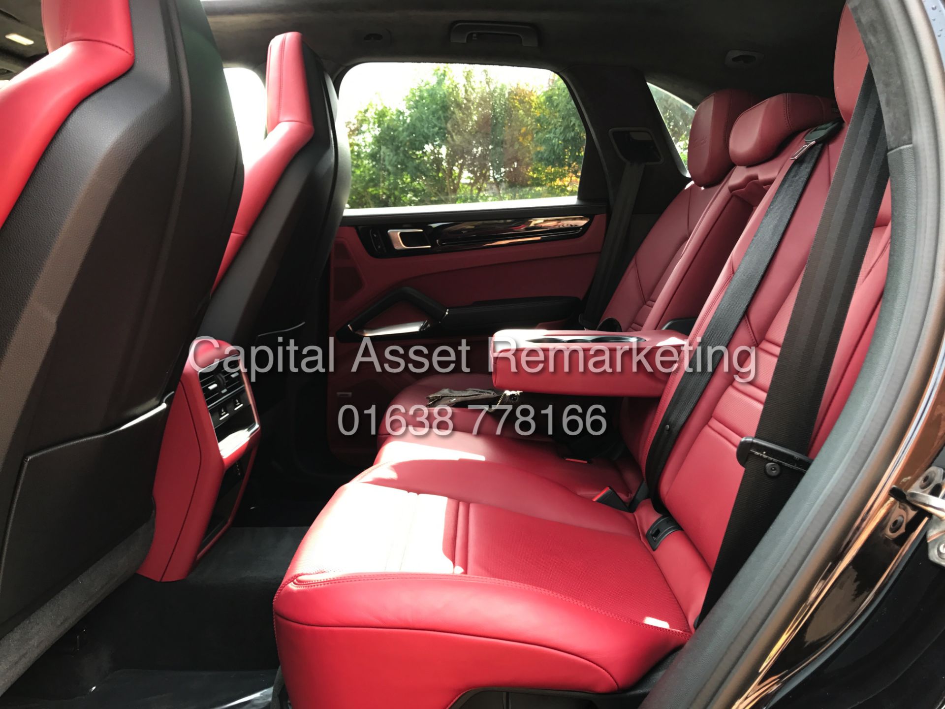 PORSCHE CAYENNE 4.0 "TURBO" (2018-ALL NEW MODEL) MONSTER SPEC-RED LEATHER-PAN ROOF 550BHP *MUST SEE* - Image 29 of 49