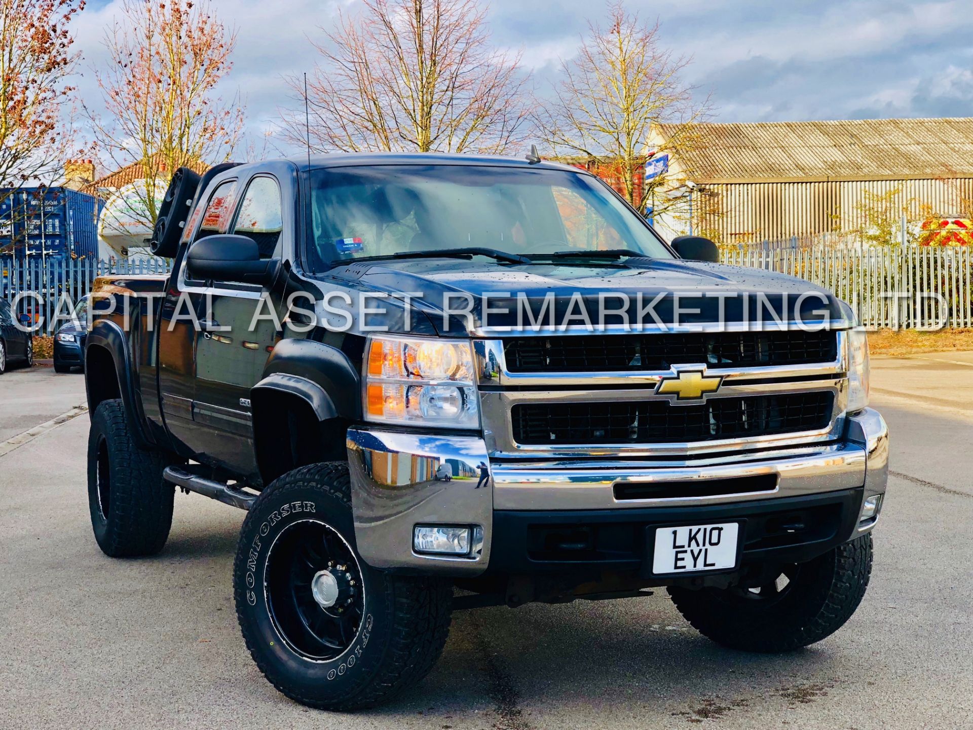 CHEVROLET SILVERADO 2500HD *MONSTER TRUCK* (2010) '6.6L V8 DIESEL - AUTO' (6 SEATER KING-CAB) *LOOK* - Image 5 of 50