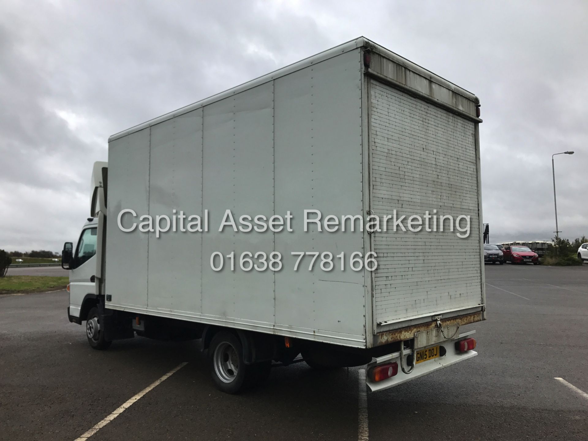 (ON SALE) MITSUBISHI FUSO CANTER 3.0D 3C13 (15 REG-NEW SHAPE) 15 FOOT BODY- 1 OWNER *IDEAL REMOVALS* - Image 9 of 17