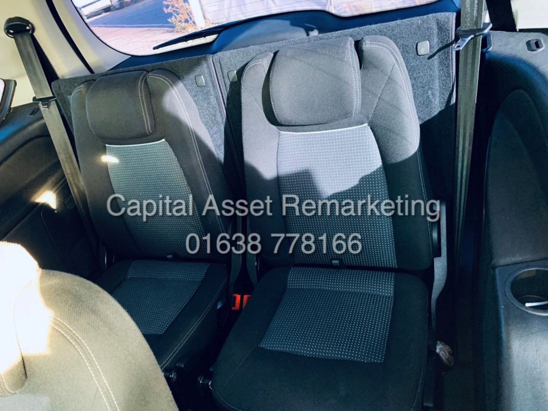 (ON SALE) FORD GALAXY 2.0TDCI AUTOMATIC "ZETEC" 7 SEATER (2013 MODEL) CLIMATE - AIR CON - GREAT SPEC - Image 13 of 19