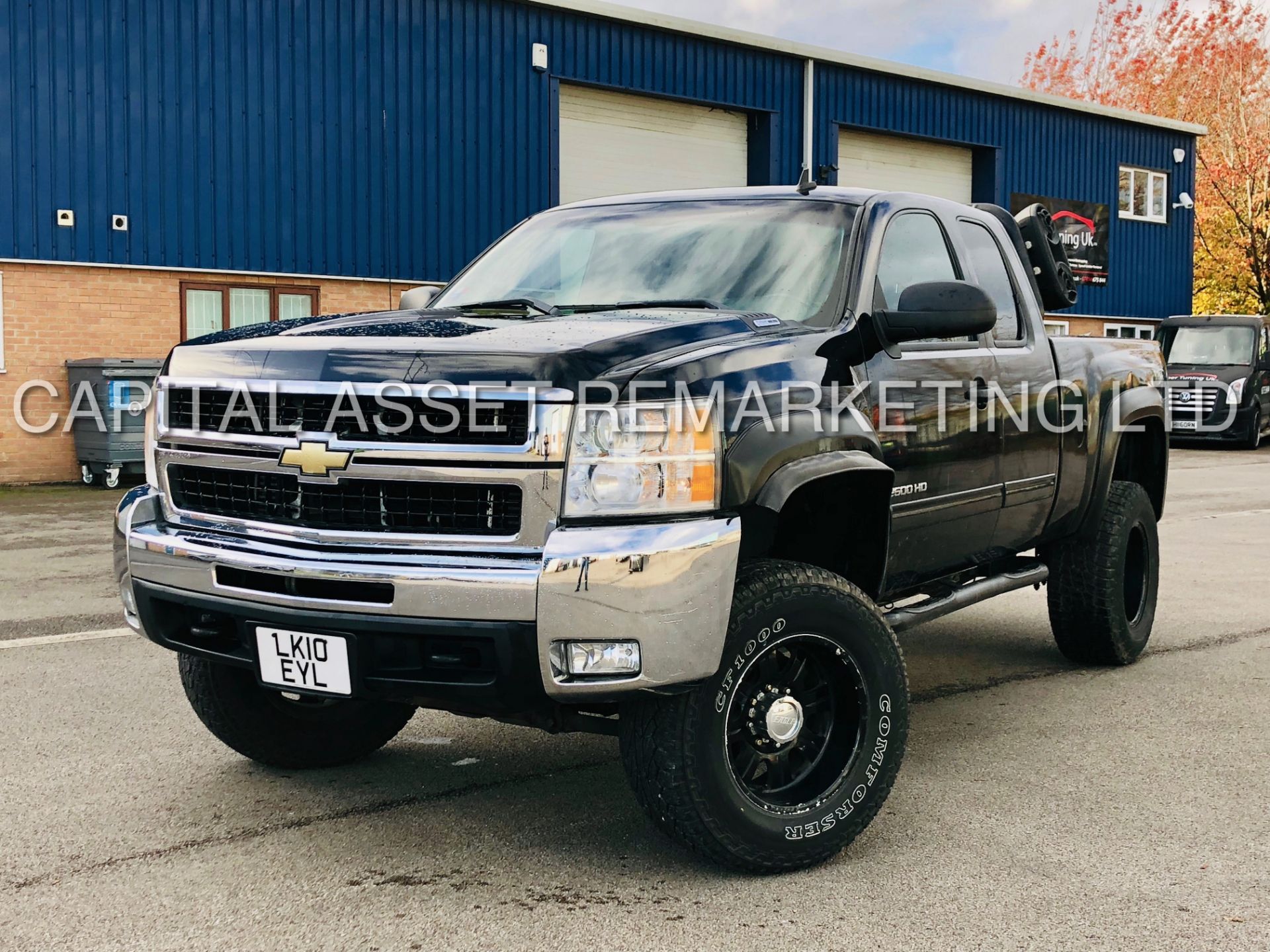 CHEVROLET SILVERADO 2500HD *MONSTER TRUCK* (2010) '6.6L V8 DIESEL - AUTO' (6 SEATER KING-CAB) *LOOK* - Bild 9 aus 50