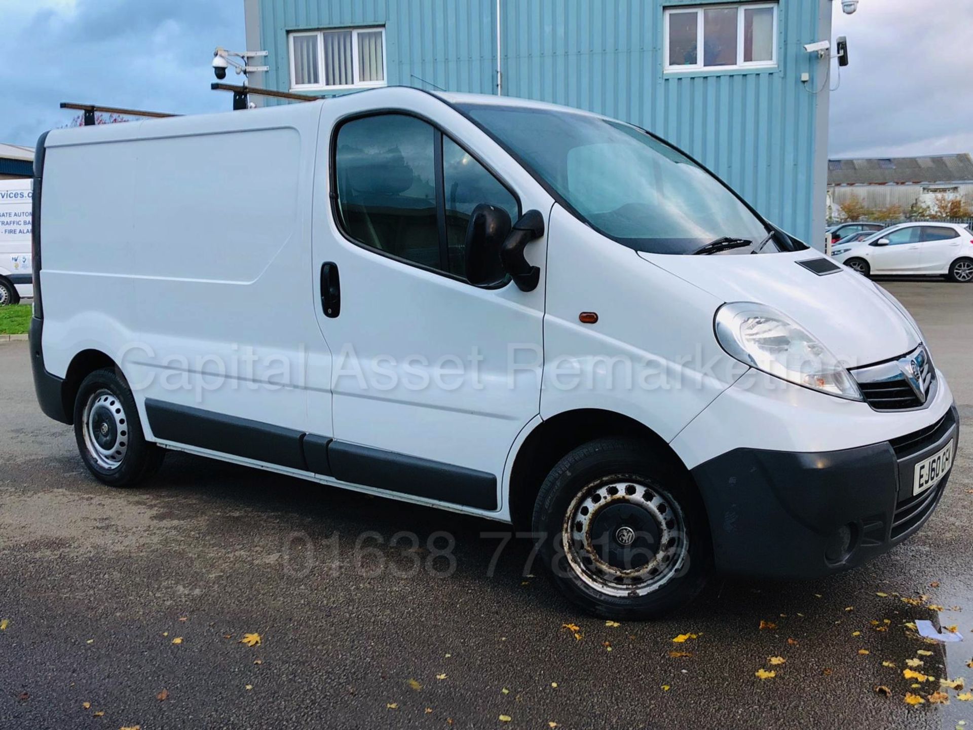 VAUXHALL VIVARO 2700 *SWB - PANEL VAN* (2011 MODEL) '2.0 CDTI - 115 BHP - 6 SPEED'