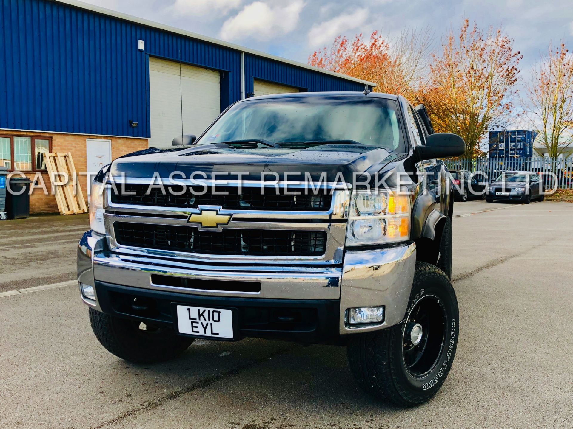 CHEVROLET SILVERADO 2500HD *MONSTER TRUCK* (2010) '6.6L V8 DIESEL - AUTO' (6 SEATER KING-CAB) *LOOK* - Image 7 of 50