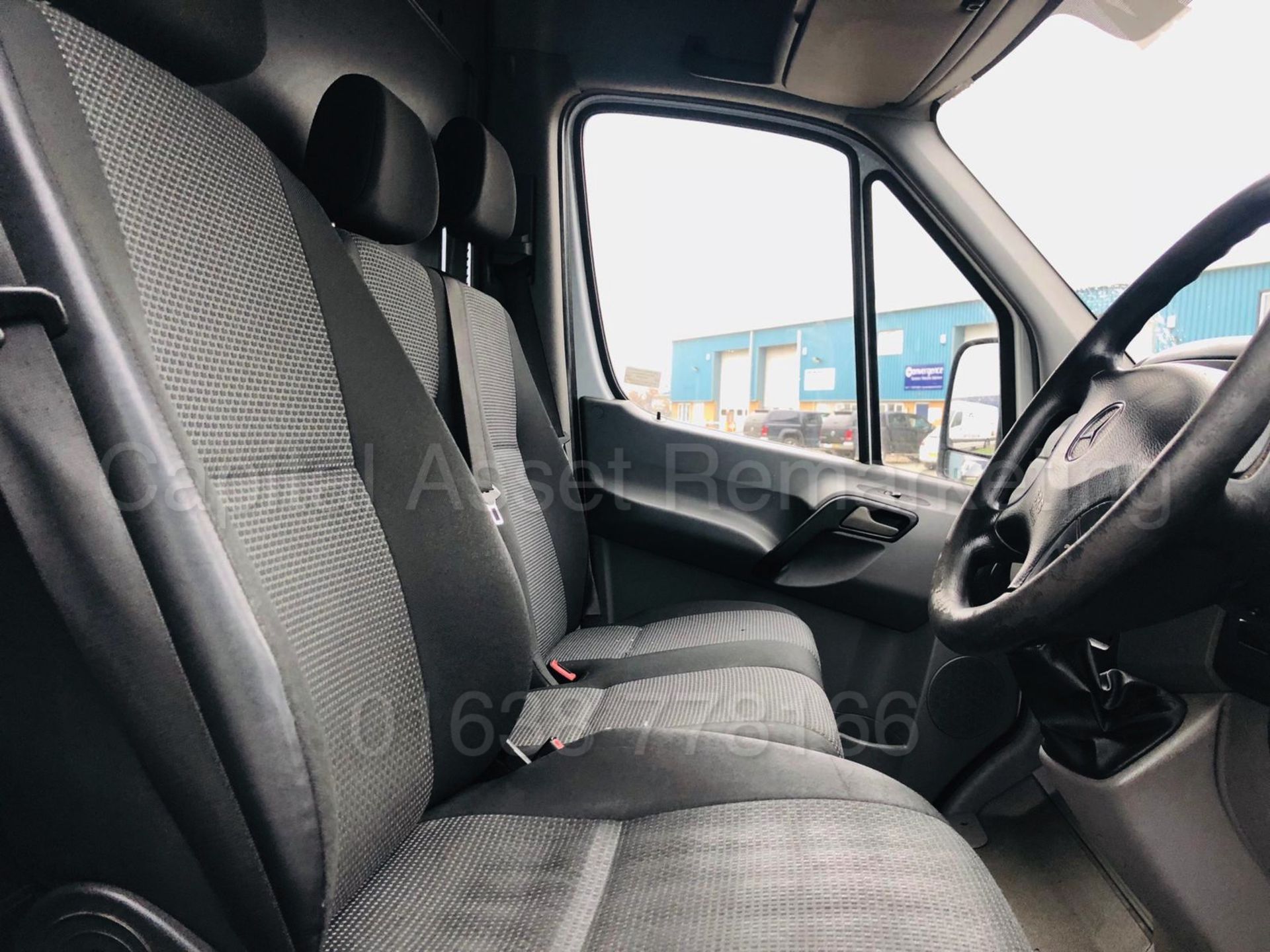 MERCEDES-BENZ SPRINTER 313 CDI *LWB HI-ROOF* (2014 MODEL) '130 BHP - 6 SPEED' *CRUISE CONTROL* - Bild 24 aus 28