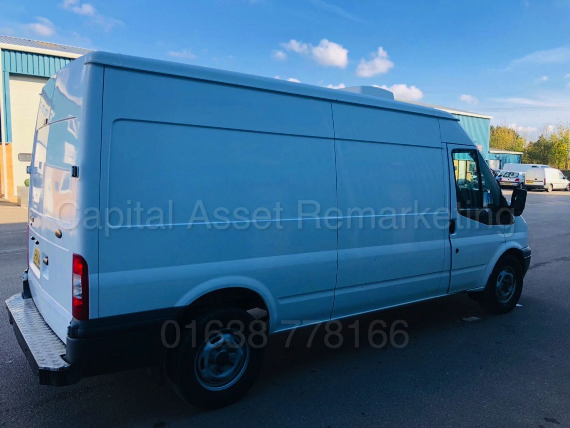 FORD TRANSIT 125 T350 *LWB - FRIDGE / FREEZER VAN* (2014) '2.2 TDCI - 125 BHP - 6 SPEED' - Image 13 of 39