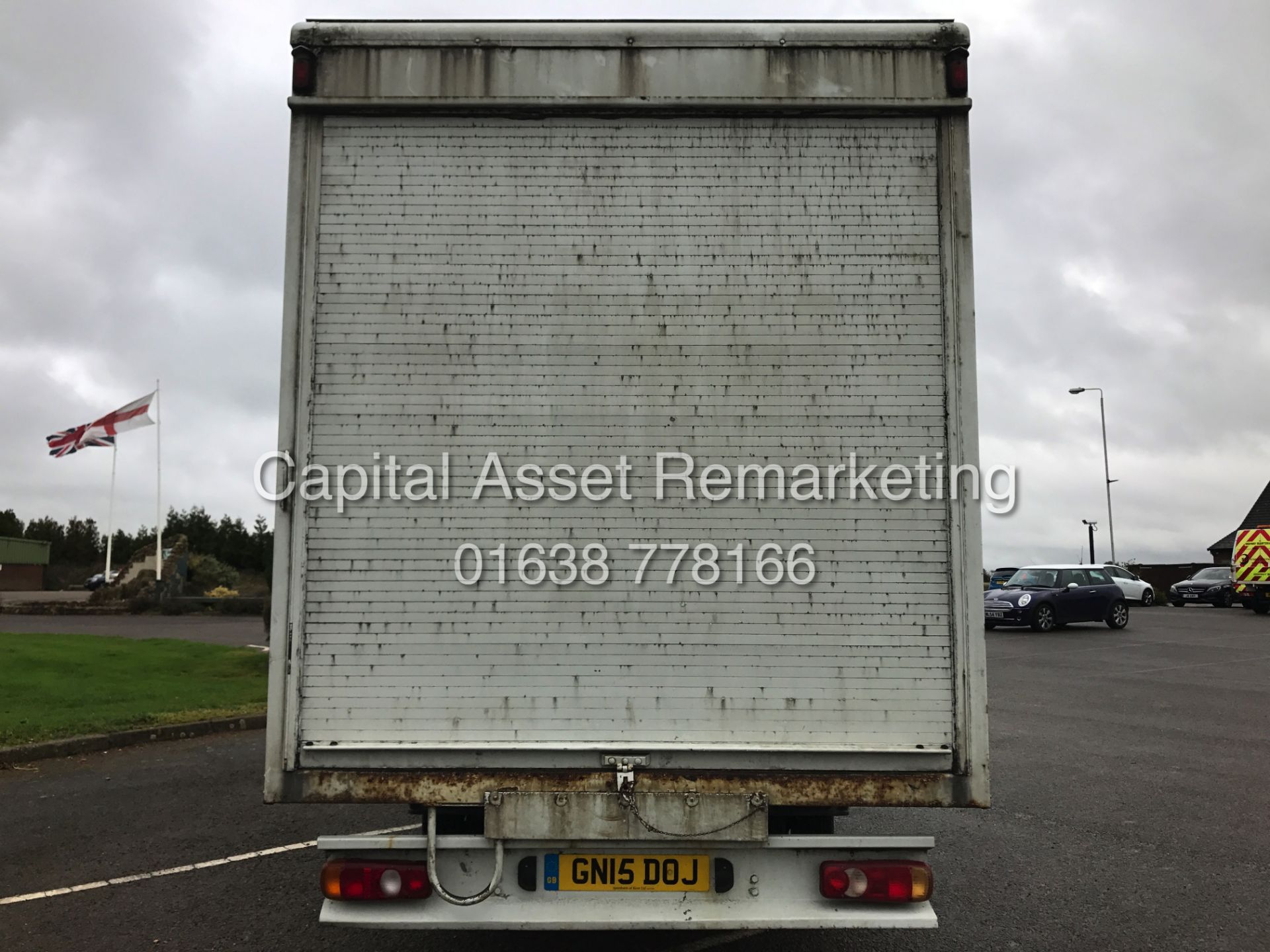 (ON SALE) MITSUBISHI FUSO CANTER 3.0D 3C13 (15 REG-NEW SHAPE) 15 FOOT BODY- 1 OWNER *IDEAL REMOVALS* - Image 8 of 17