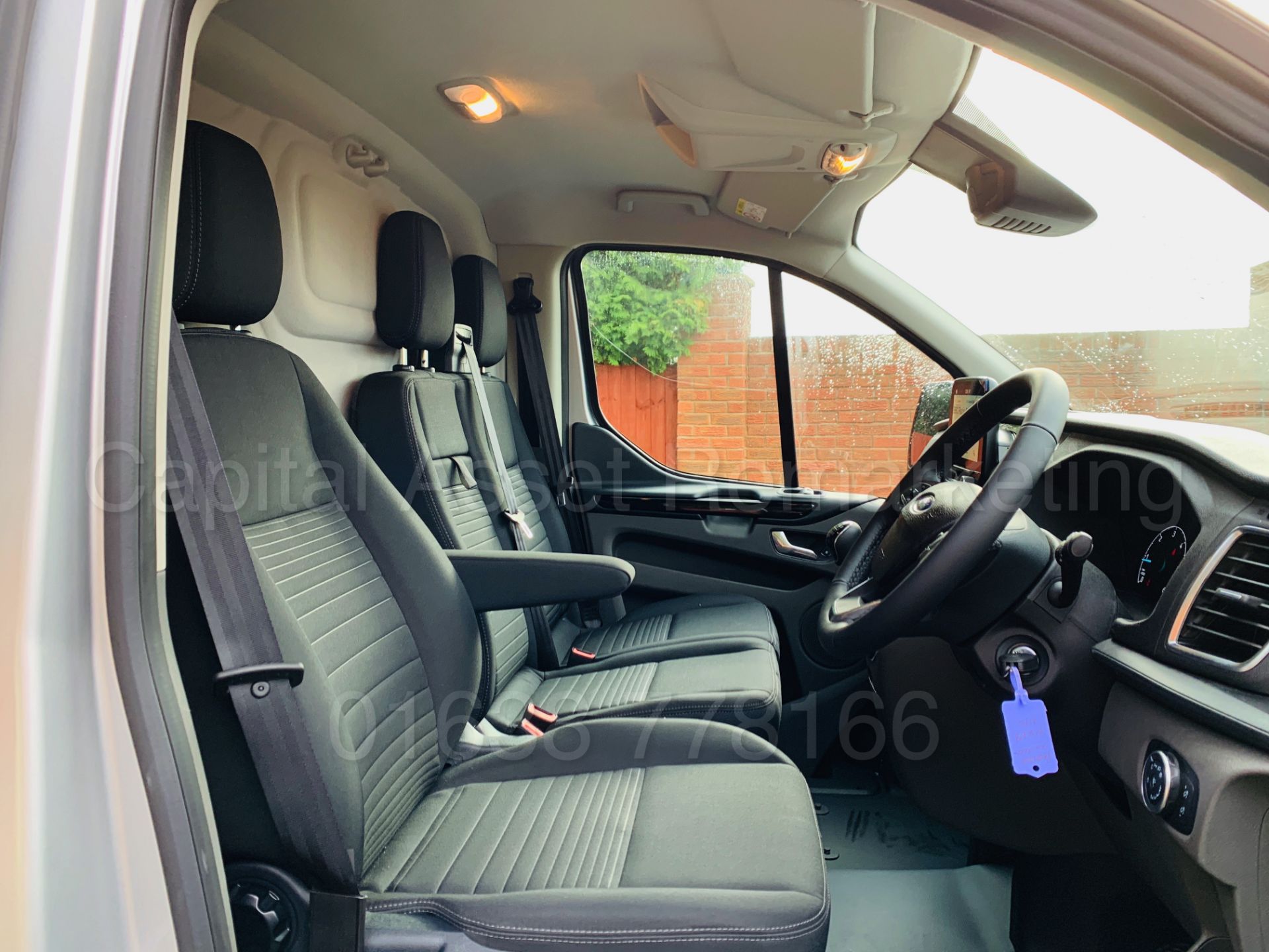 FORD TRANSIT CUSTOM *LIMITED EDTION* (2018 - 68 REG) '2.0 TDCI - 130 BHP - 6 SPEED' *ALL NEW MODEL* - Image 38 of 51