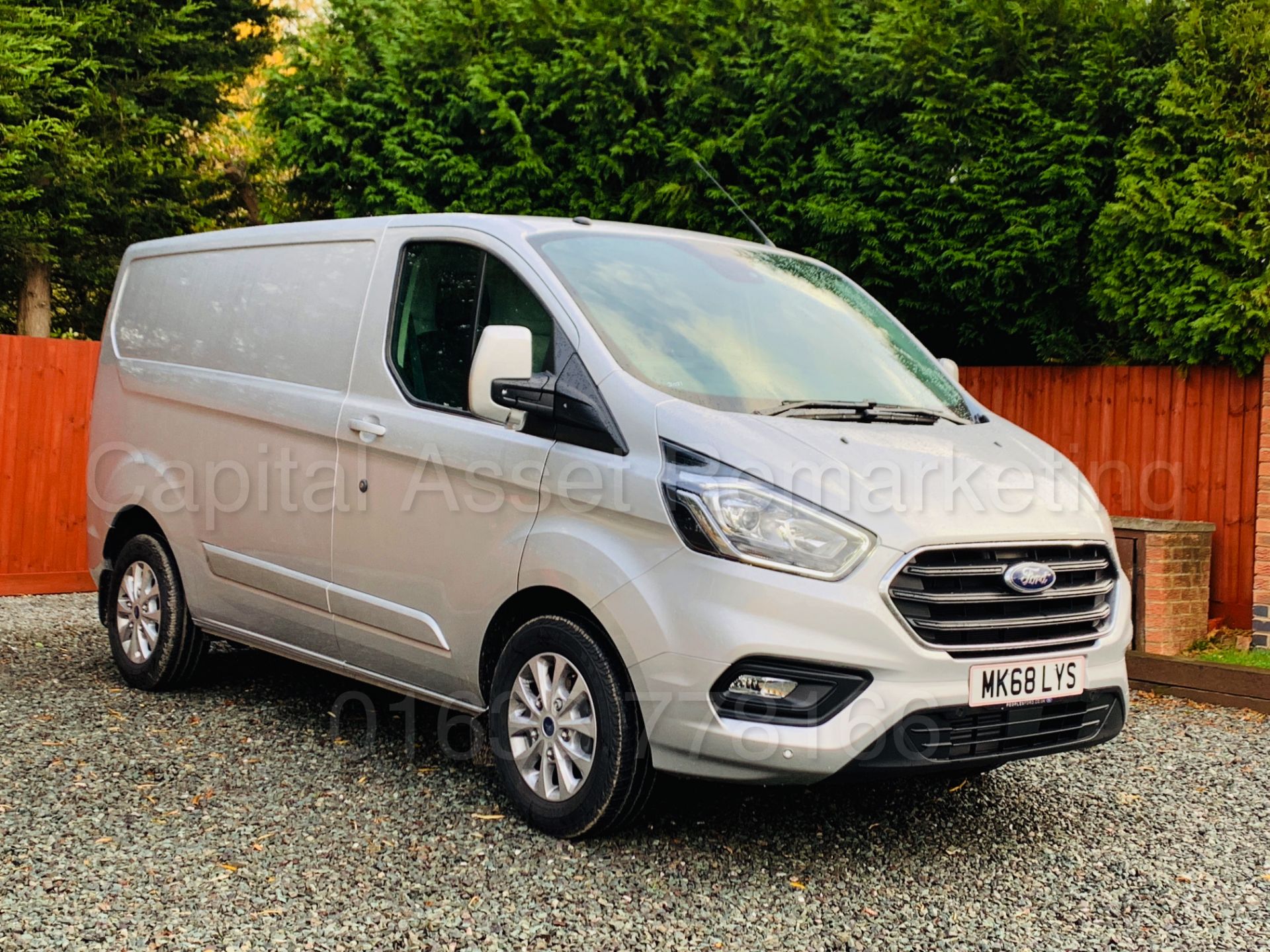 FORD TRANSIT CUSTOM *LIMITED EDTION* (2018 - 68 REG) '2.0 TDCI - 130 BHP - 6 SPEED' *ALL NEW MODEL* - Bild 2 aus 51