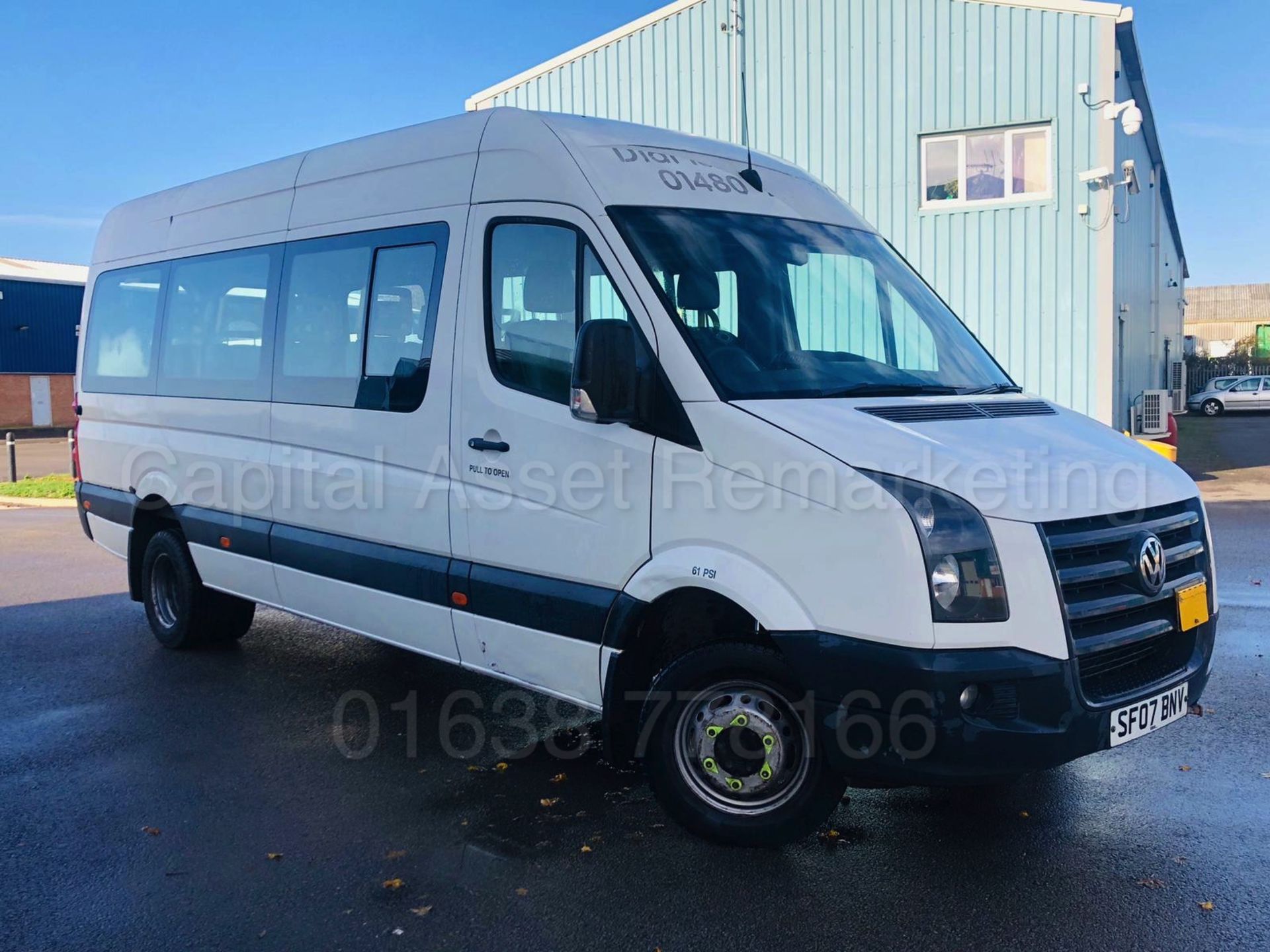 VOLKSWAGEN CRAFTER 2.5 TDI *LWB - 16 SEATER MINI-BUS / COACH* (2007) *ELECTRIC WHEEL CHAIR LIFT*