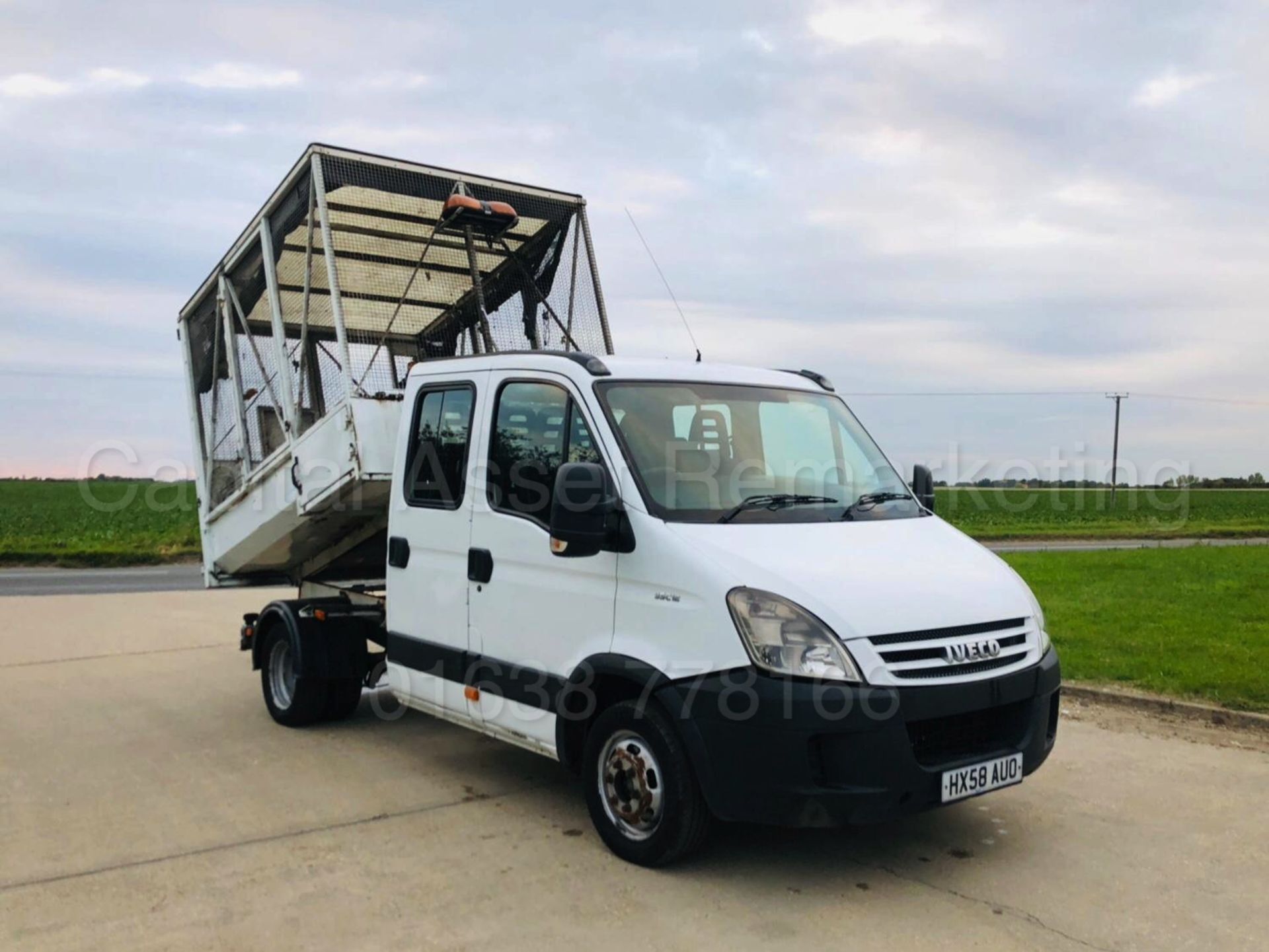 IVECO DAILY 35C12 *D/CAB - TIPPER* (2009 MODEL) '2.3 DIESEL - 115 BHP -5 SPEED' *LOW MILES* - Image 9 of 22