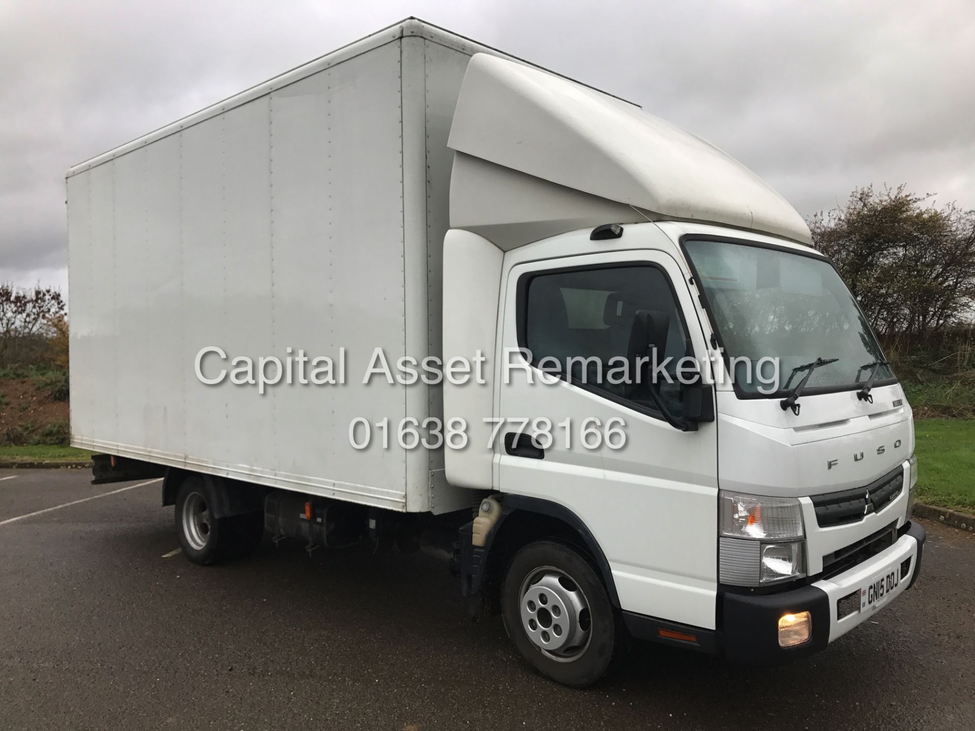 (ON SALE) MITSUBISHI FUSO CANTER 3.0D 3C13 (15 REG-NEW SHAPE) 15 FOOT BODY- 1 OWNER *IDEAL REMOVALS* - Image 4 of 17