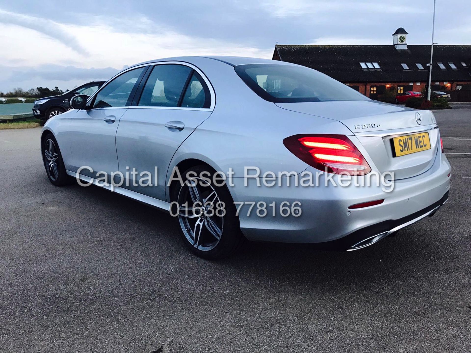 On Sale MERCEDES E220D "AMG LINE" 9G TRONIC (17 REG) 1 OWNER - SATNAV - FULL LEATHER **TOP SPEC** - Bild 5 aus 21