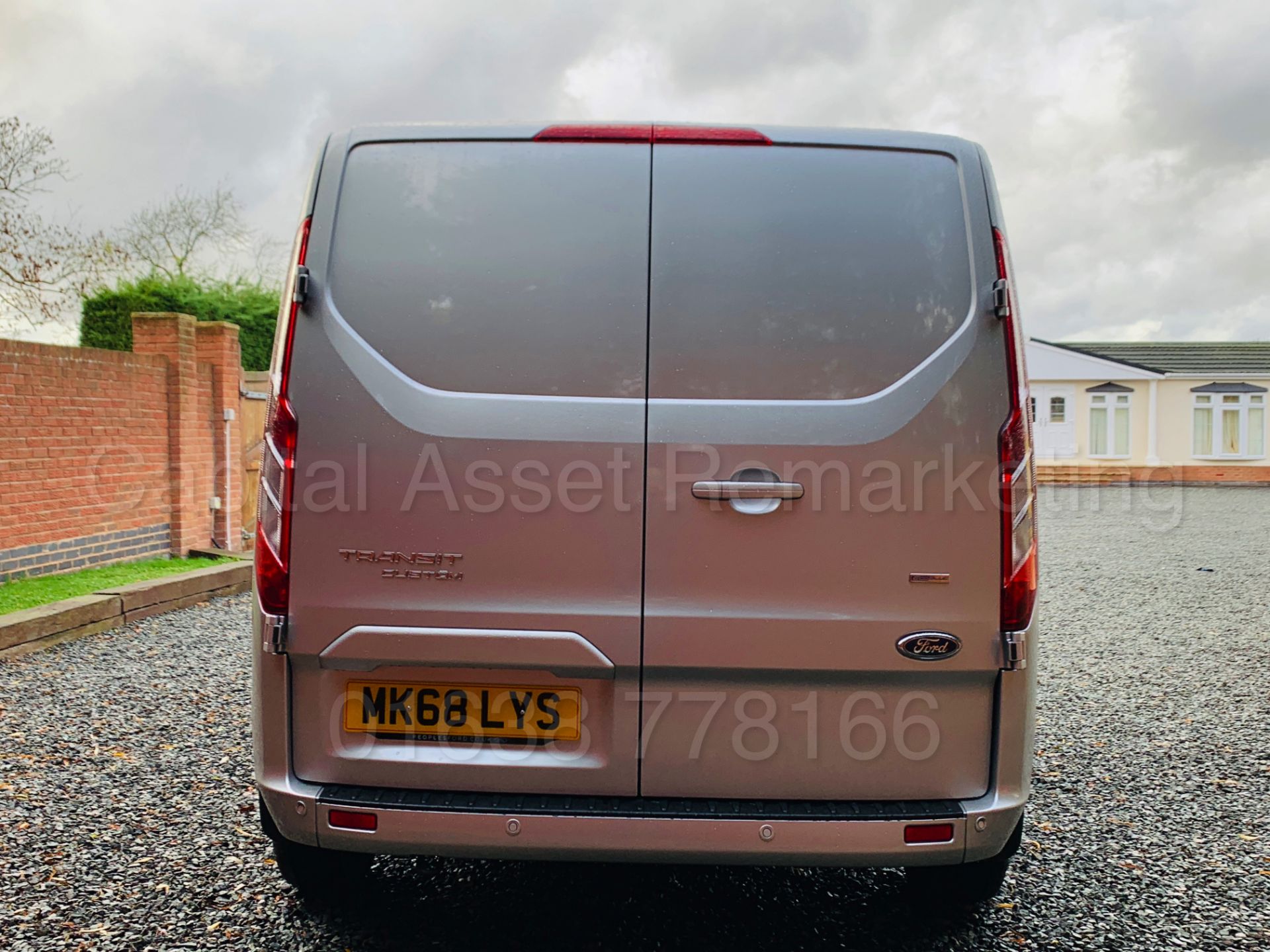 FORD TRANSIT CUSTOM *LIMITED EDTION* (2018 - 68 REG) '2.0 TDCI - 130 BHP - 6 SPEED' *ALL NEW MODEL* - Image 12 of 51