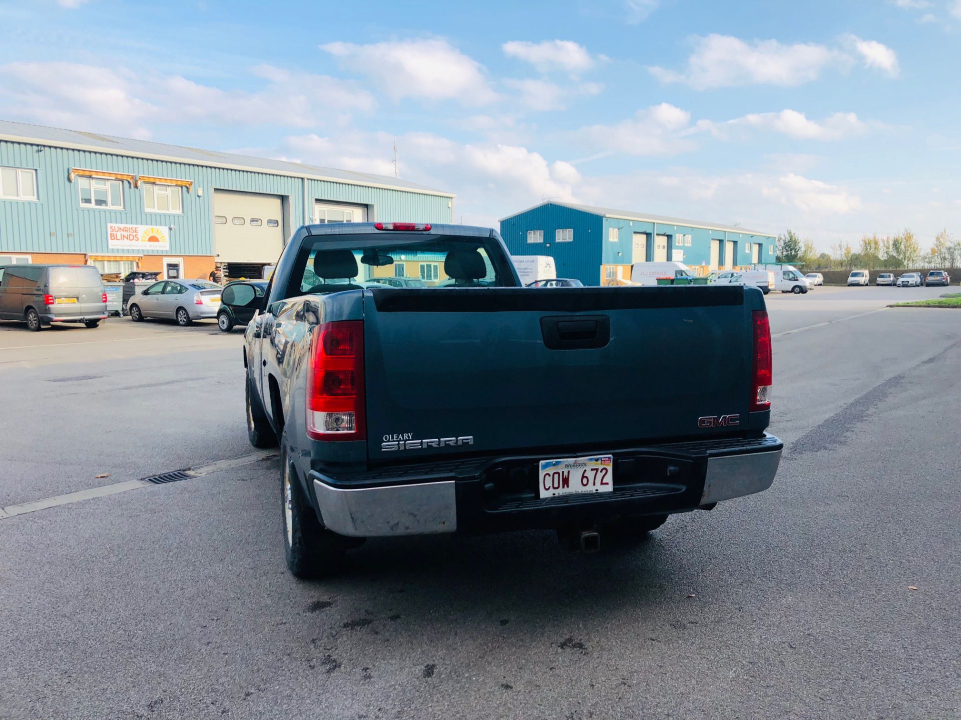 GMC SIERRA 1500 4.3 V6 **2010 YEAR**REGULAR-CAB**METALLIC GREY** - Image 8 of 29