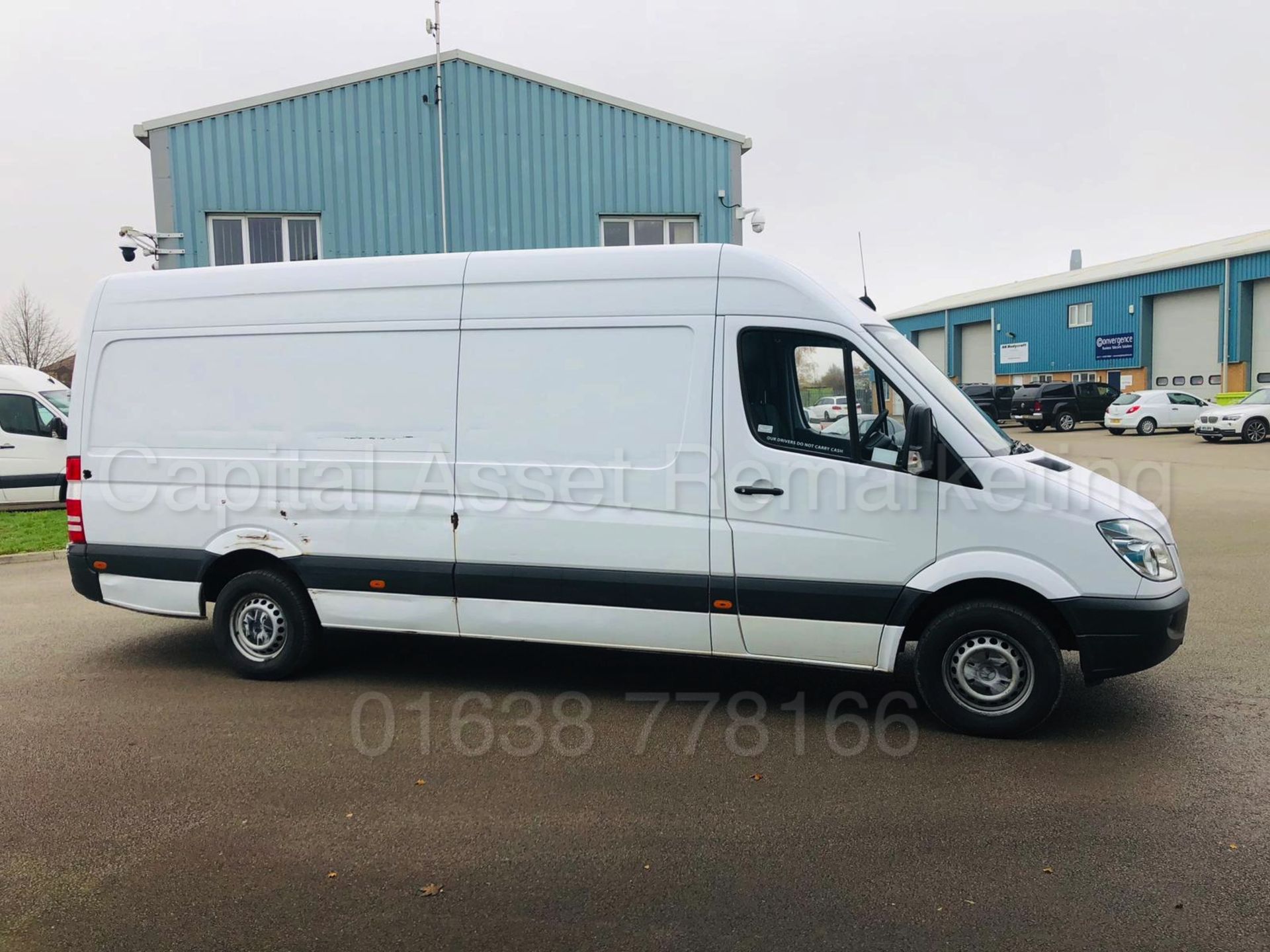 MERCEDES-BENZ SPRINTER 313 CDI *LWB HI-ROOF* (2014 MODEL) '130 BHP - 6 SPEED' *CRUISE CONTROL* - Image 12 of 28