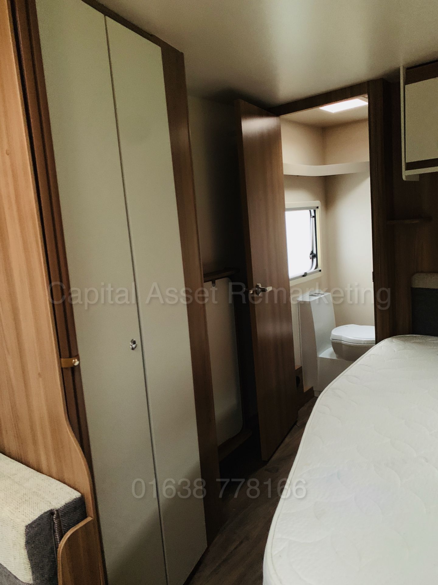 SWIFT 'AVENTURA Q6 EW' *6 BERTH LUXURY TOURING CARAVAN* (2019 MODEL) **BRAND NEW / UN-USED** - Image 42 of 49