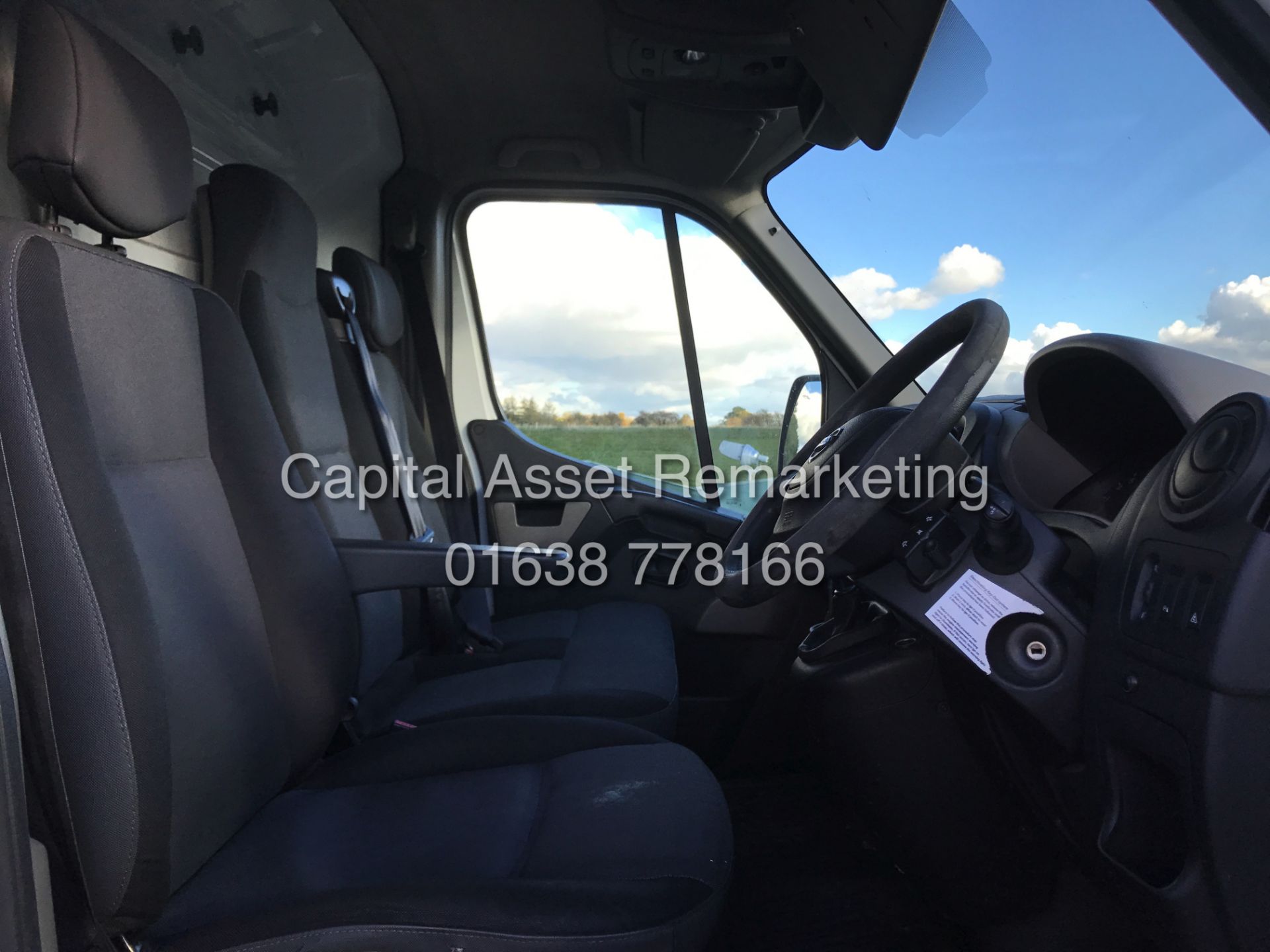 NISSAN NV400 2.3DCI "SE" F35.13 LWB/HI TOP "FRIDGE/FREEZER" 2015 MODEL - THERMO KING UNIT "STAND BY" - Image 9 of 17
