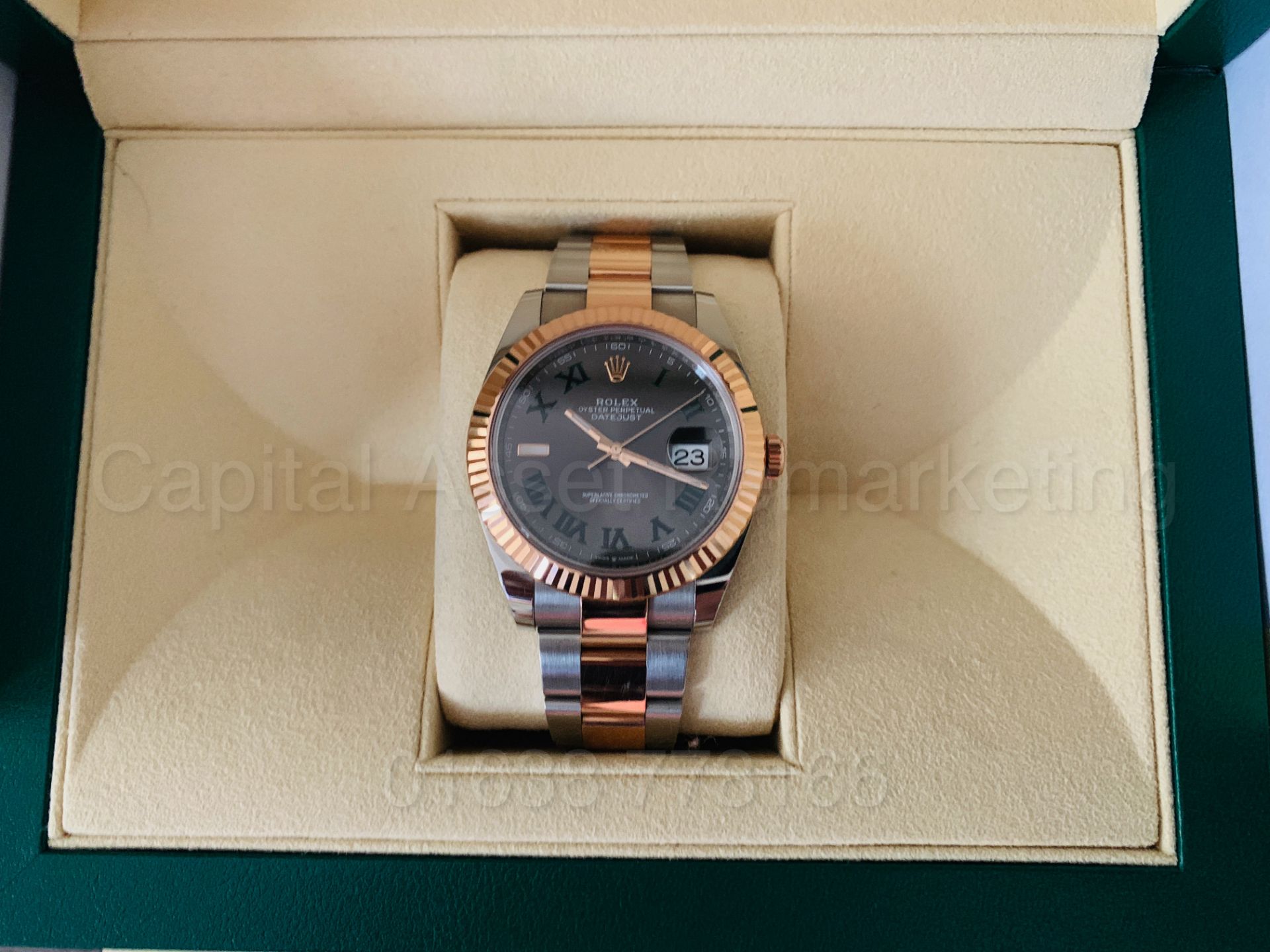 On Sale ROLEX DATEJUST (41MM) OYSTERSTEEL & EVEROSE (2018) FLUTED BEZEL - SLATE DIAL IDEAL FOR XMAS - Bild 2 aus 9