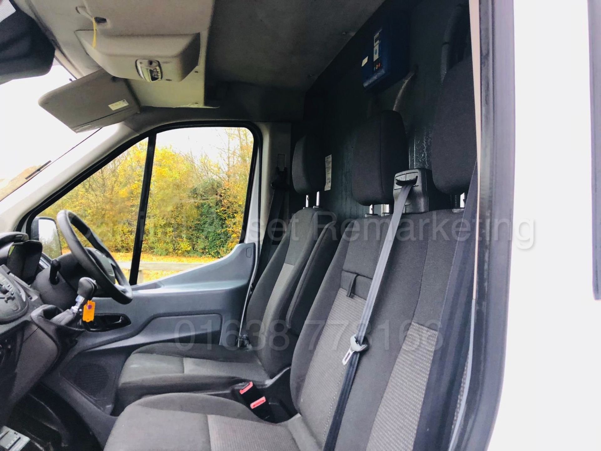 FORD TRANSIT T350 *LWB - FRIDGE / FREEZER VAN* (2015 MODEL) '2.2 TDCI - 125 BHP - 6 SPEED' (1 OWNER) - Bild 9 aus 21