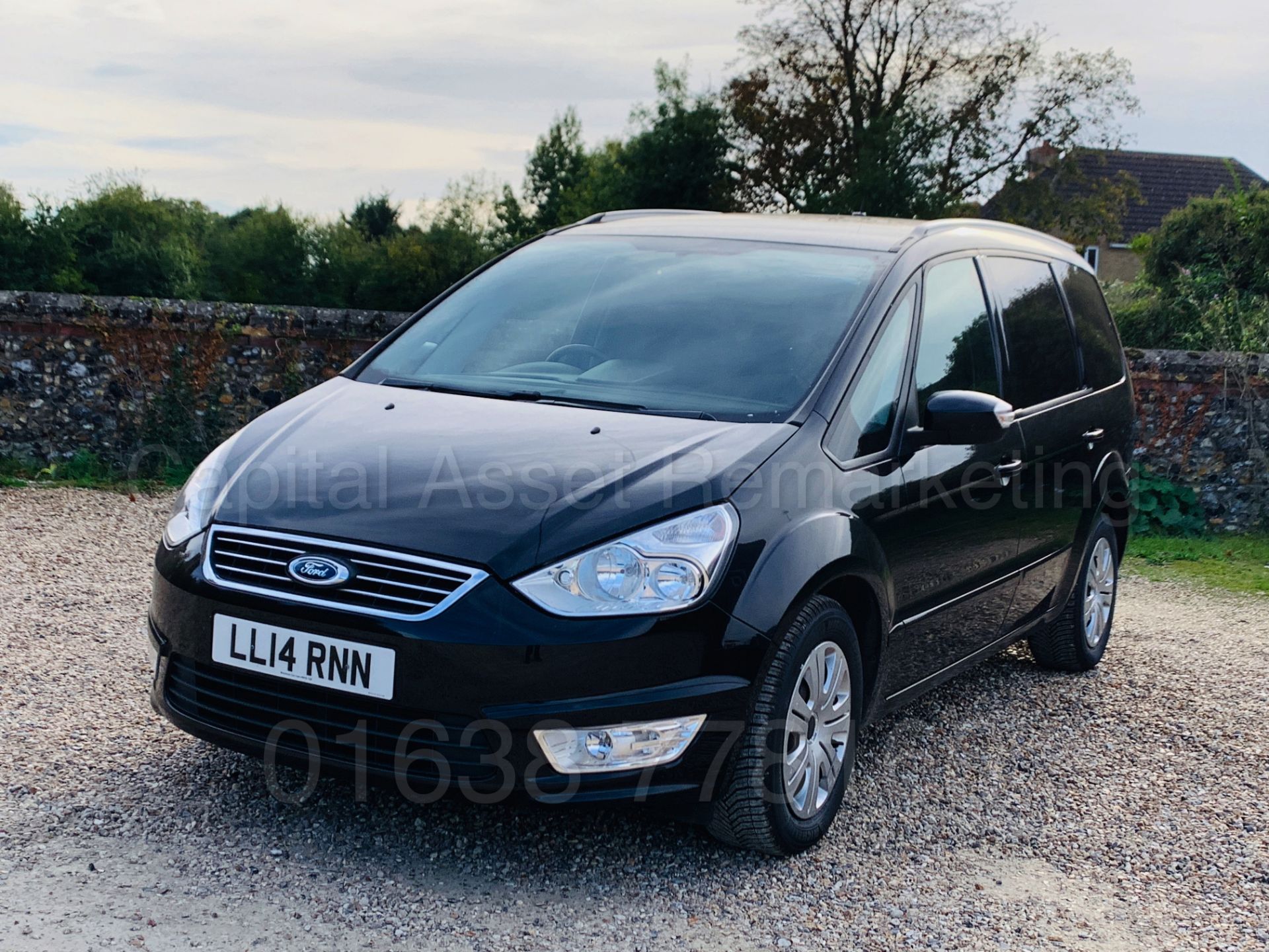 (ON SALE) FORD GALAXY **ZETEC** 7 SEATER MPV (2014) 2.0 TDCI - 140 BHP - AUTO POWER SHIFT (1 OWNER) - Image 4 of 36