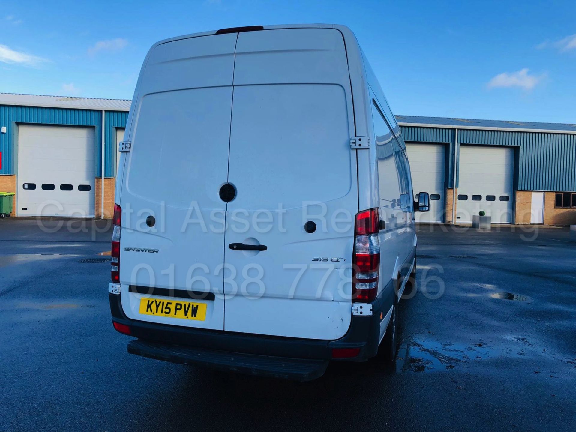 MERCEDES-BENZ SPRINTER 313 CDI *LWB HI-ROOF* (2015) '130 BHP - 6 SPEED' *CRUISE CONTROL* (1 OWNER) - Image 12 of 24