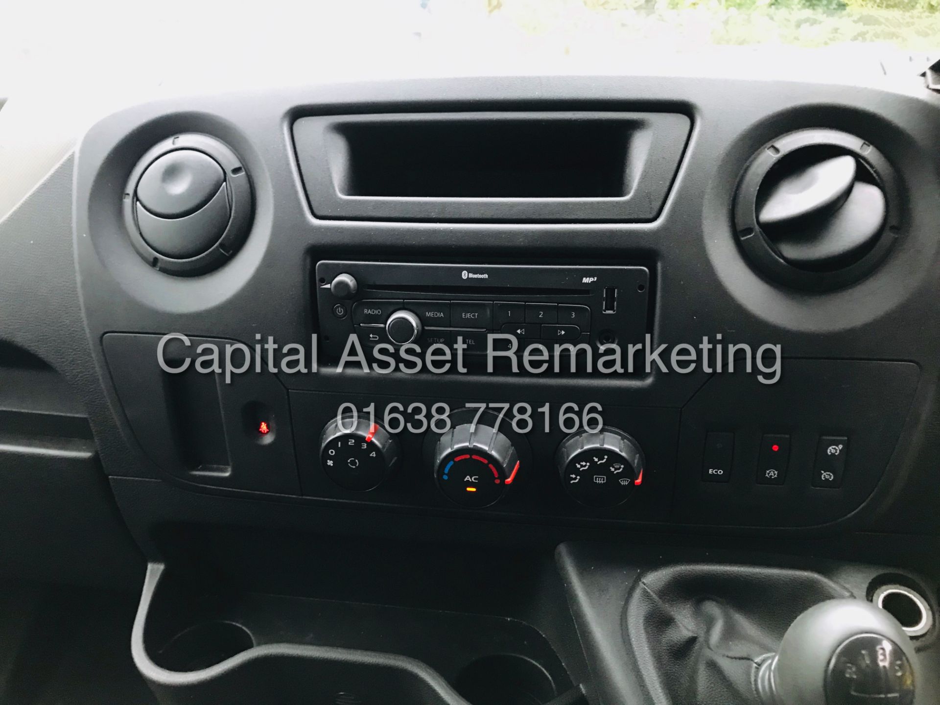 On Sale RENAULT MASTER 2.3DCI LM35 LWB (2015 MODEL) 1 OWNER - AIR CON -ELEC PACK *RARE 165BHP - - Image 6 of 12