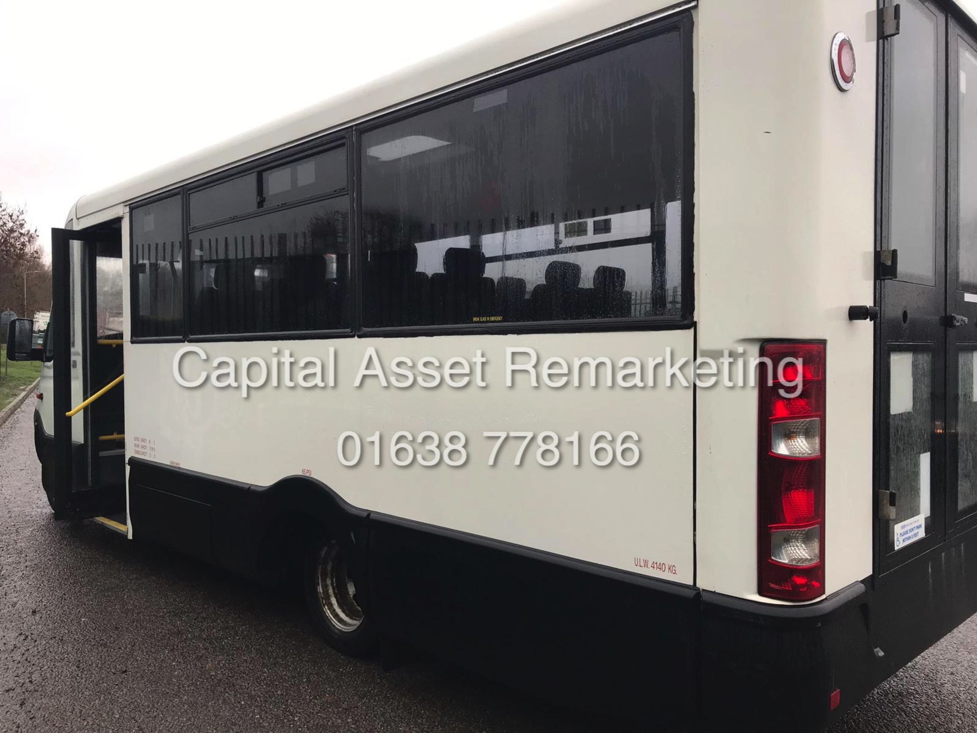 On Sale IVECO DAILY "IRIS BUS" 50C17 LWB 14 SEATER WITH WHEEL CHAIR LIFT - 10 REG - 1 KEEPER - COIF - Image 5 of 14