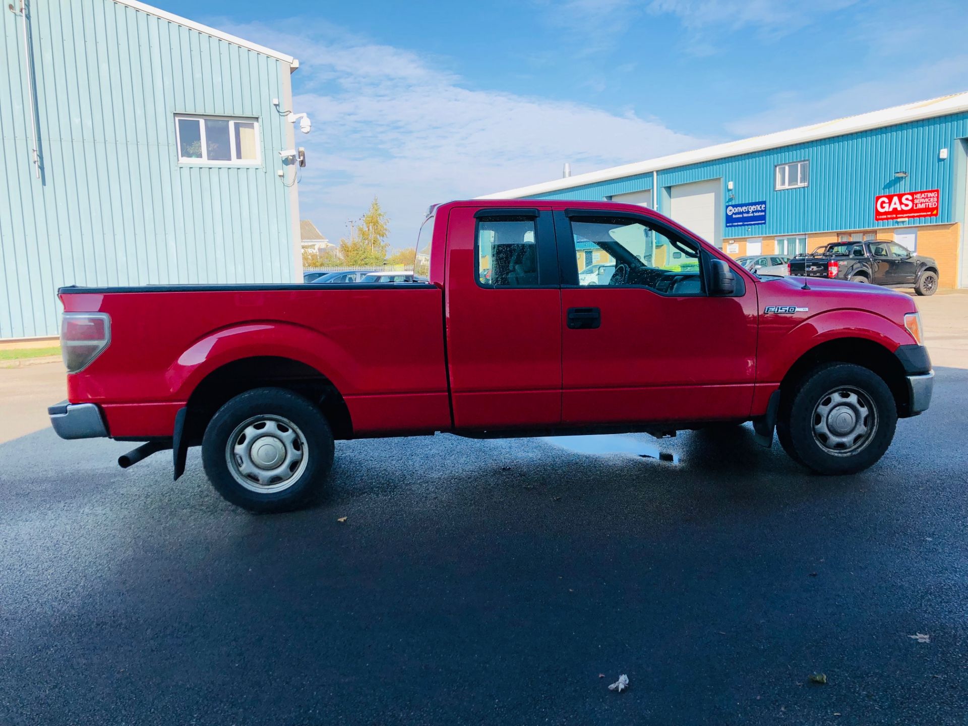 FORD F-150 *XL EDITION* KING-CAB PICK UP (2013) '5.0L V8 - AUTOMATIC' (6 SEATER) *MASSIVE SPEC* - Image 12 of 44