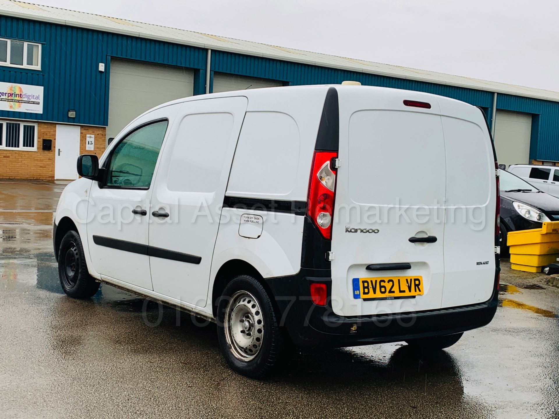 RENAULT KANGOO *MEALS ON WHEELS / JIFFY / CATERING VAN* (2013 MODEL) '1.5 DCI - 5 SPEED' *AIR CON* - Image 5 of 36