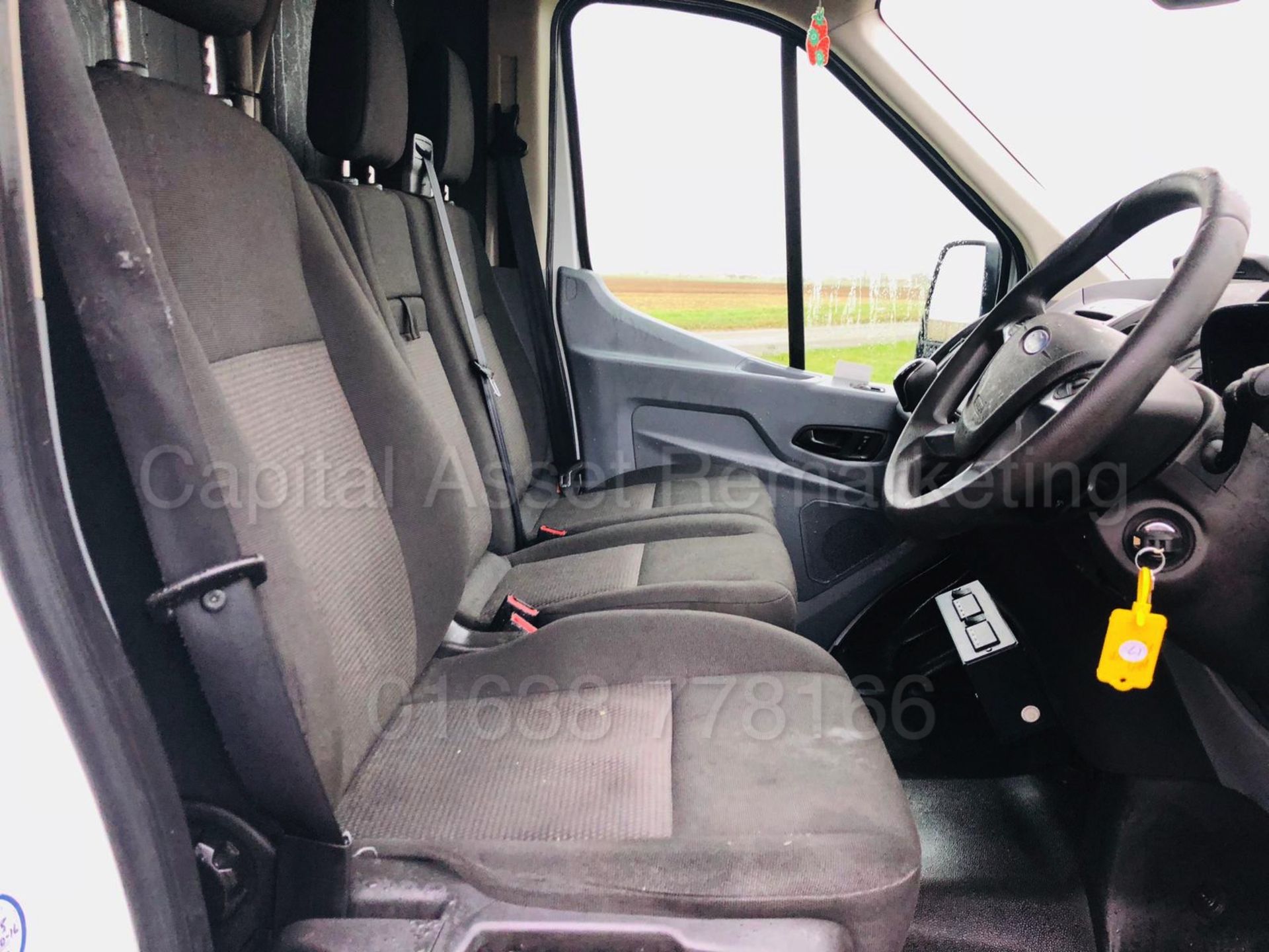 FORD TRANSIT T350 *LWB - FRIDGE / FREEZER VAN* (2015 MODEL) '2.2 TDCI - 125 BHP - 6 SPEED' (1 OWNER) - Bild 14 aus 21