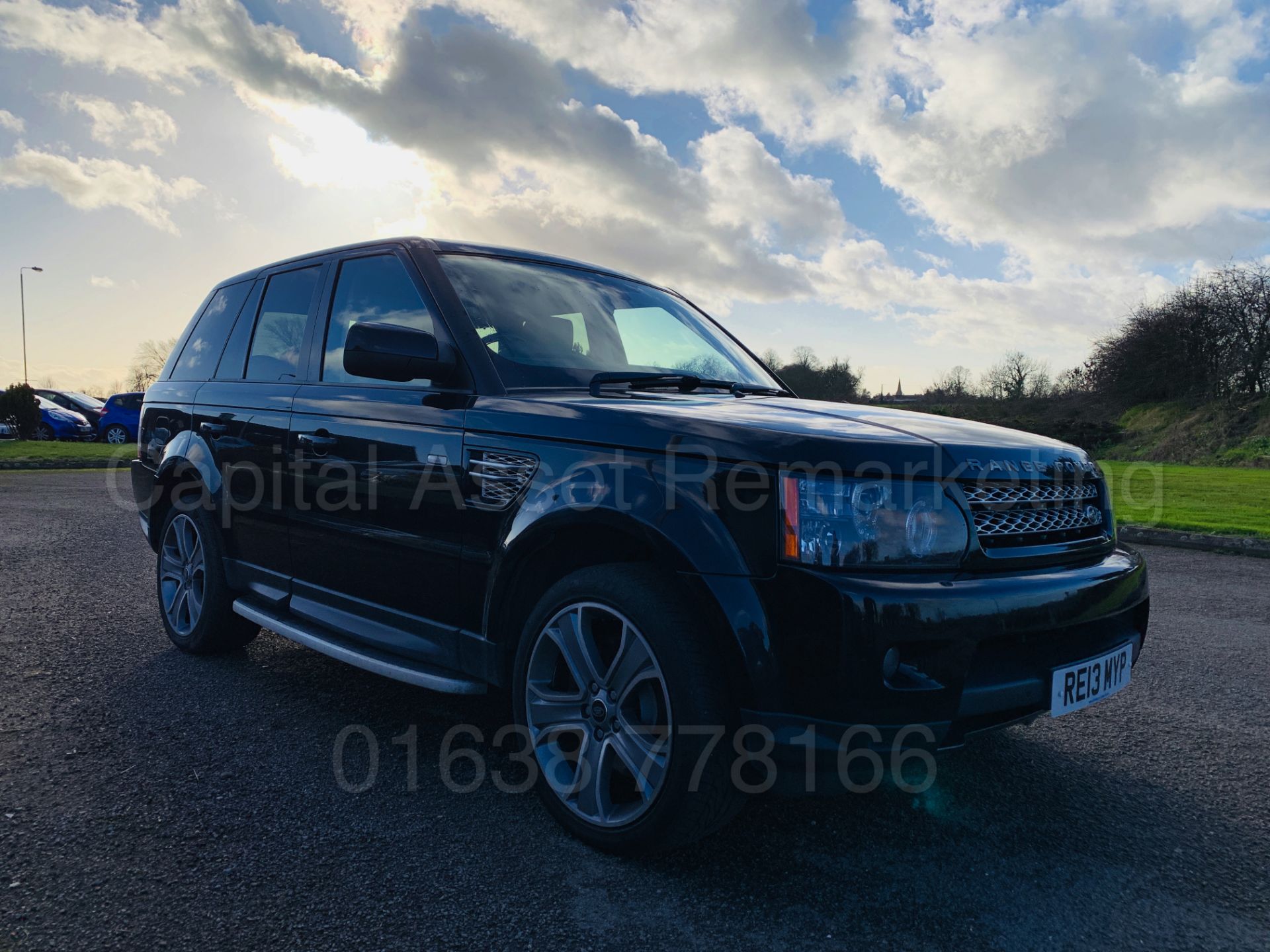 RANGE ROVER SPORT *HSE BLACK EDITION* (2013) '3.0 SDV6 - 255 BHP - 8 SPEED AUTO' *LEATHER - SAT NAV* - Bild 11 aus 54