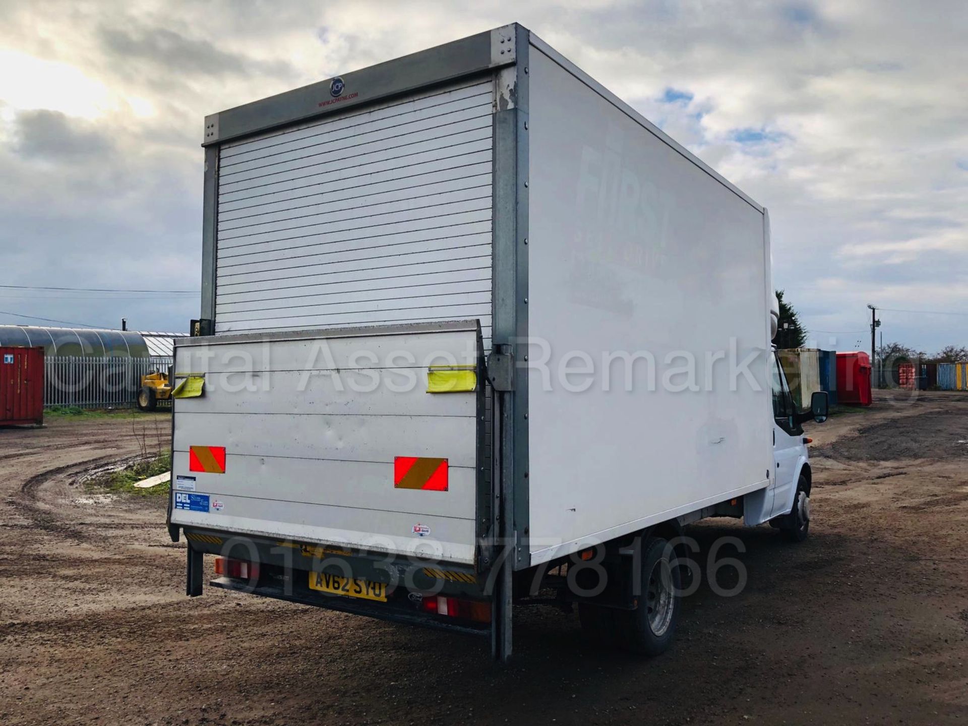 (On Sale) FORD TRANSIT 125 T350L RWD *LWB - LUTON / BOX VAN* (2013) '2.2 TDCI - 6 SPEED' *TAIL-LIFT* - Image 9 of 31