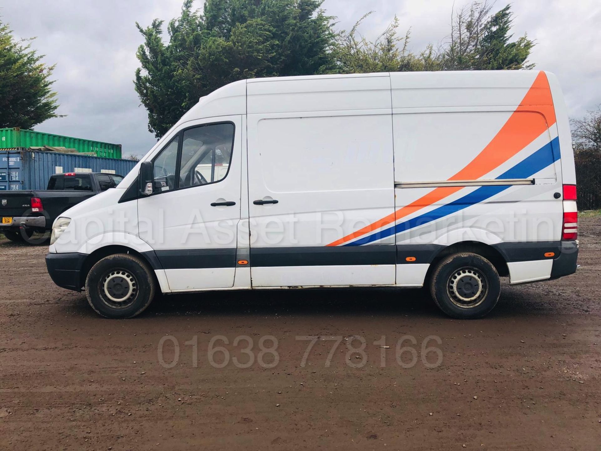 MERCEDES-BENZ SPRINTER 313 CDI *MWB - REFRIGERATED VAN* (2010) '130 BHP - 6 SPEED' - Bild 6 aus 16