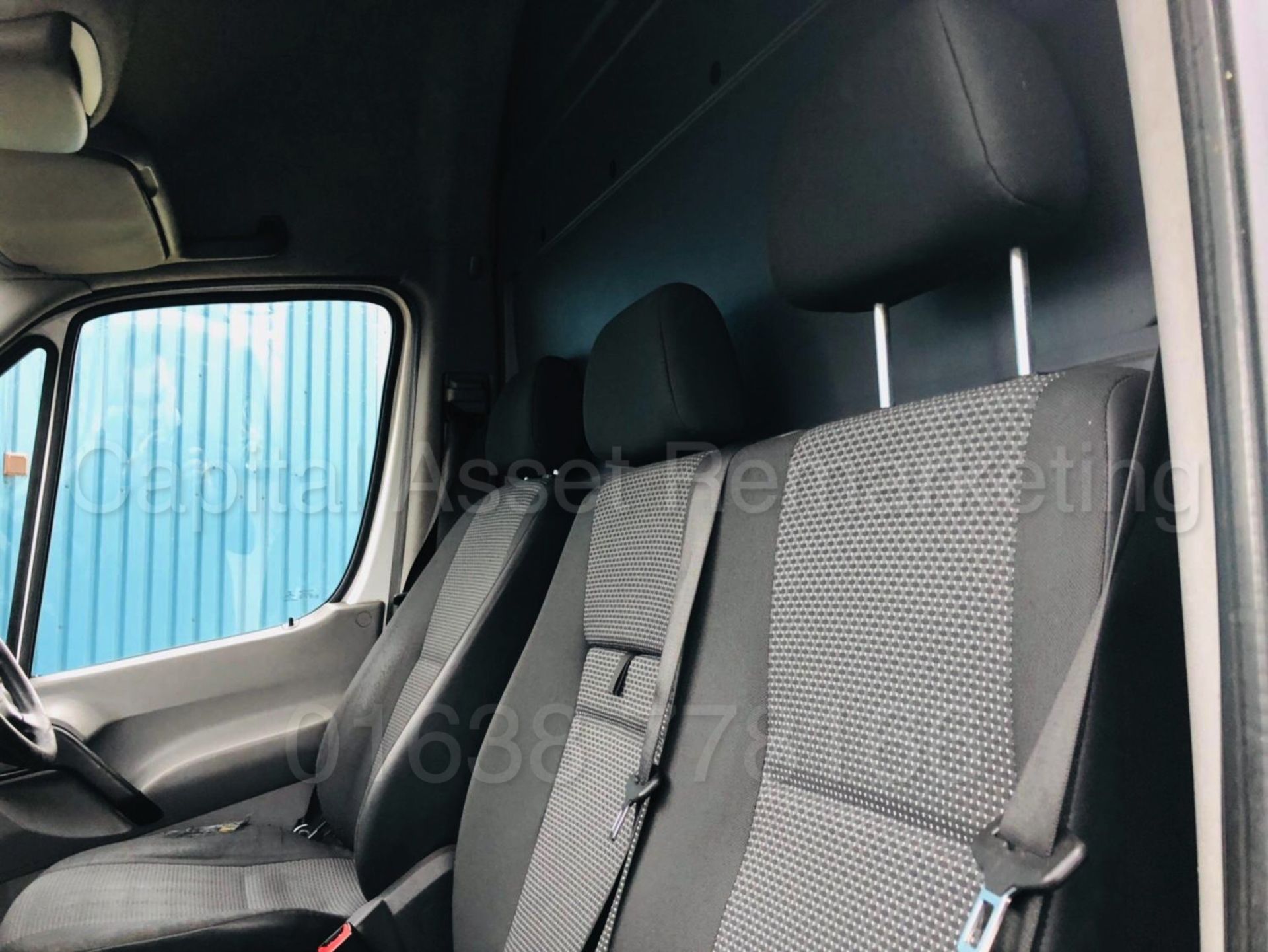 MERCEDES-BENZ SPRINTER 313 CDI *LWB HI-ROOF* (2014 MODEL) '130 BHP - 6 SPEED' (1 OWNER FROM NEW) - Image 17 of 32