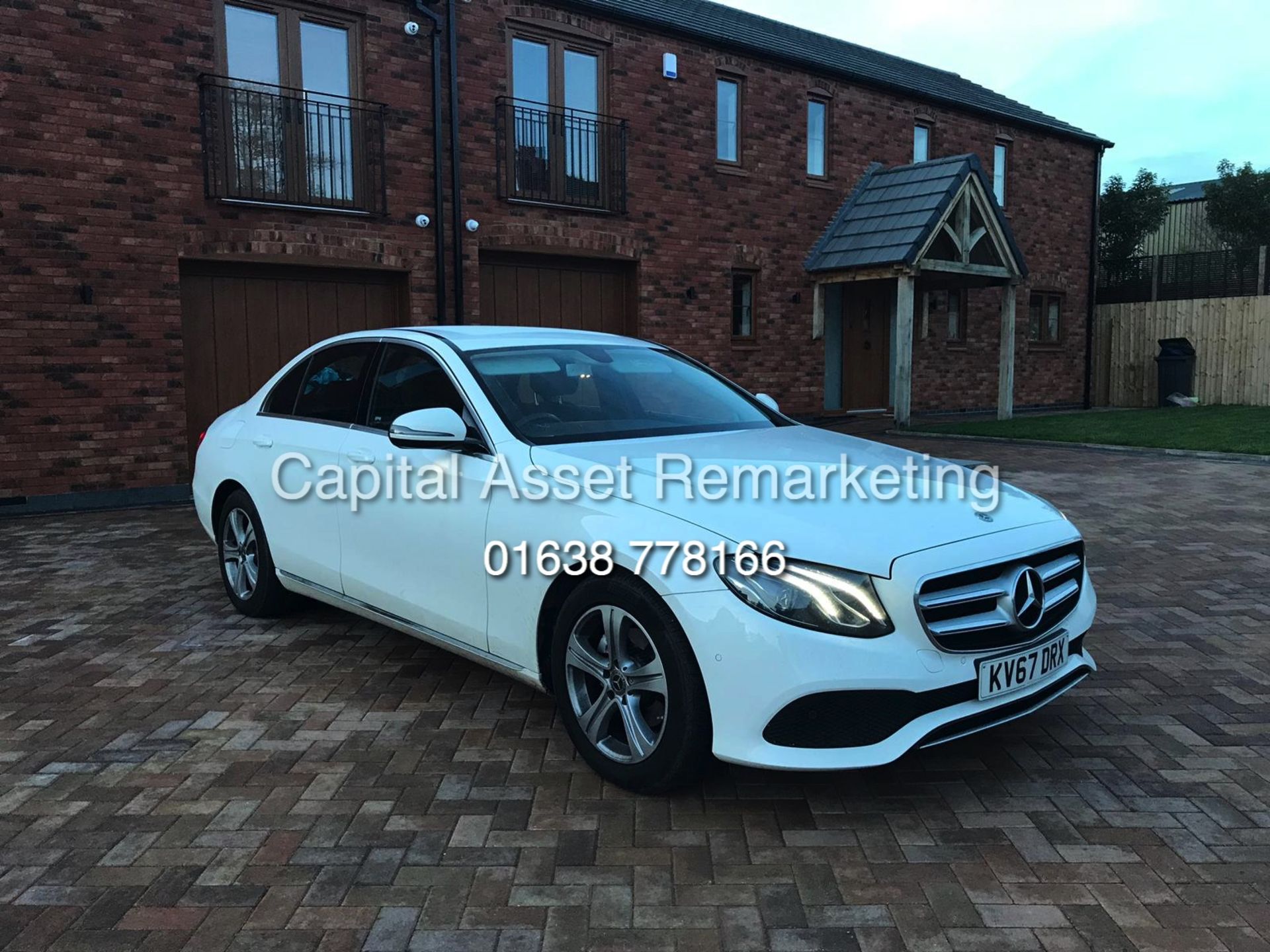 MERCEDES-BENZ E220D SALOON (2018 MODEL) '9-G TRONIC AUTO - LEATHER - SAT NAV' *MASSIVE SPEC* - Image 2 of 22